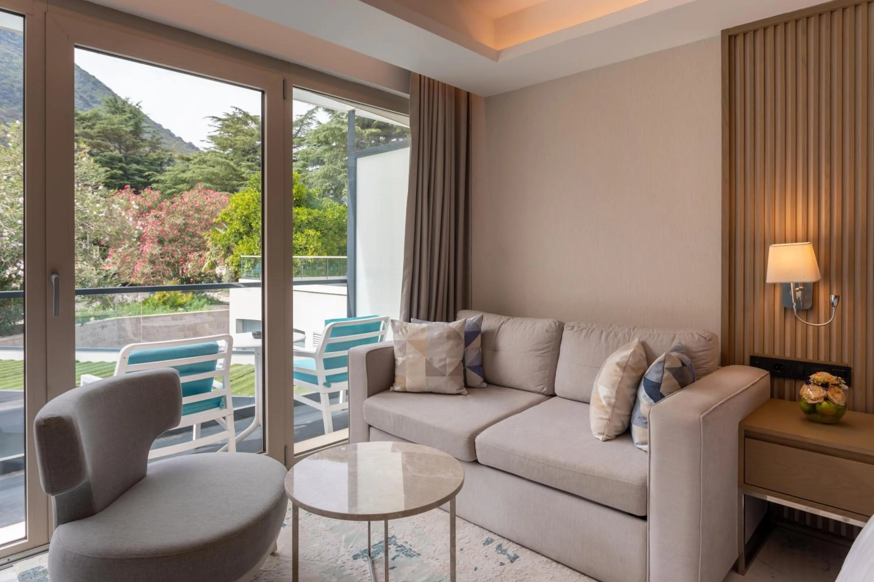 Living room in Hyatt Regency Kotor Bay Resort