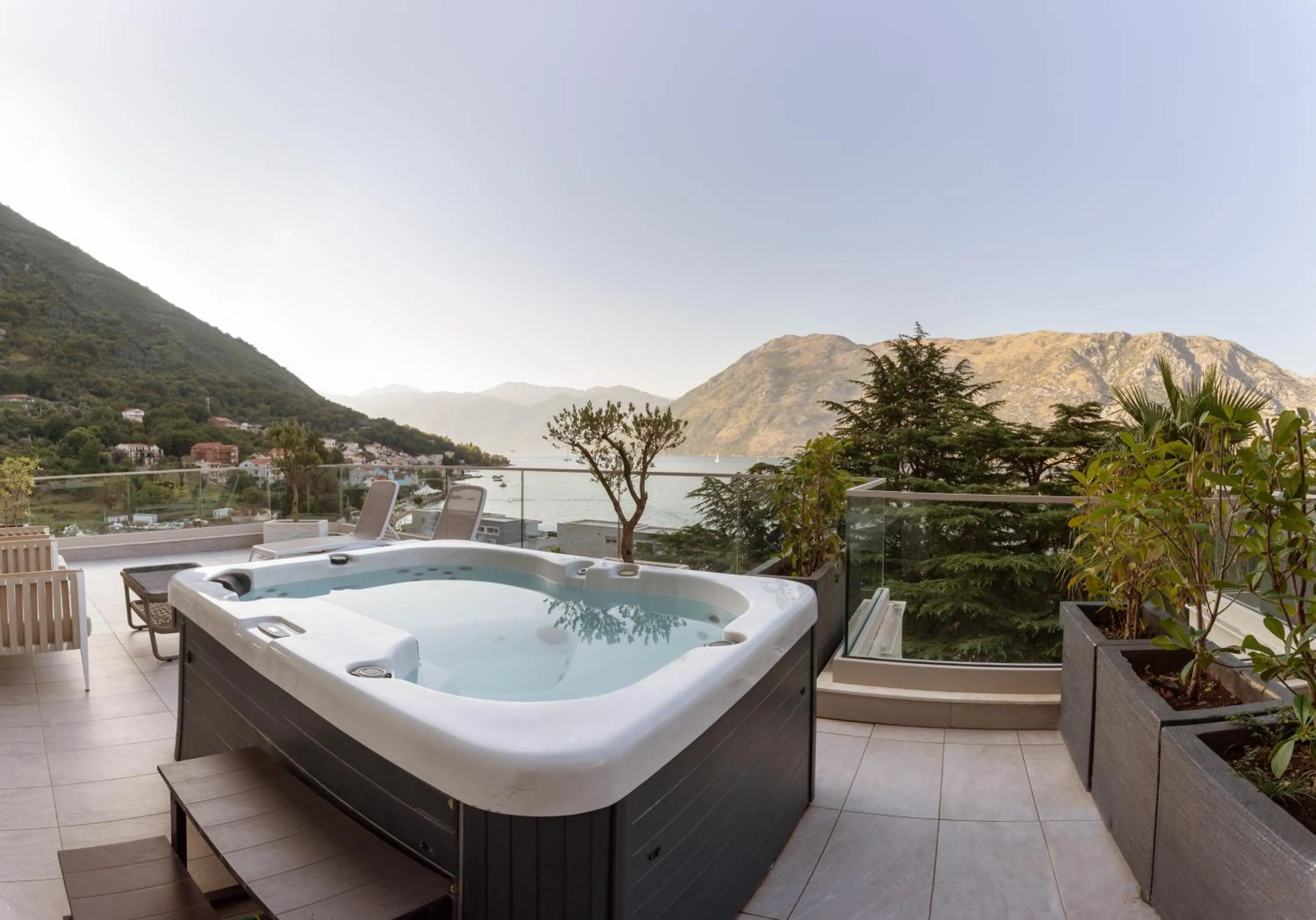 Hot Tub in Hyatt Regency Kotor Bay Resort