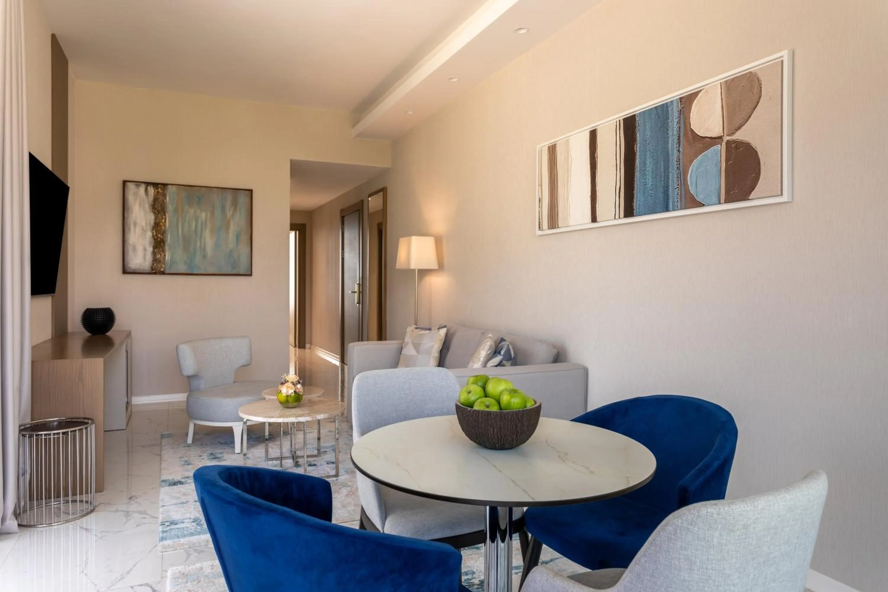 TV and multimedia in Hyatt Regency Kotor Bay Resort