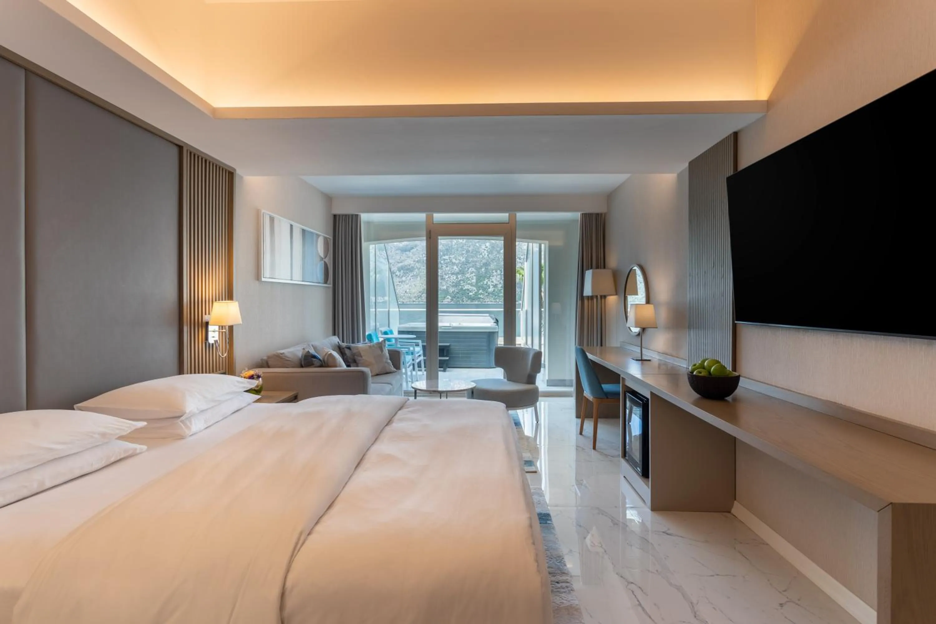 Bed in Hyatt Regency Kotor Bay Resort