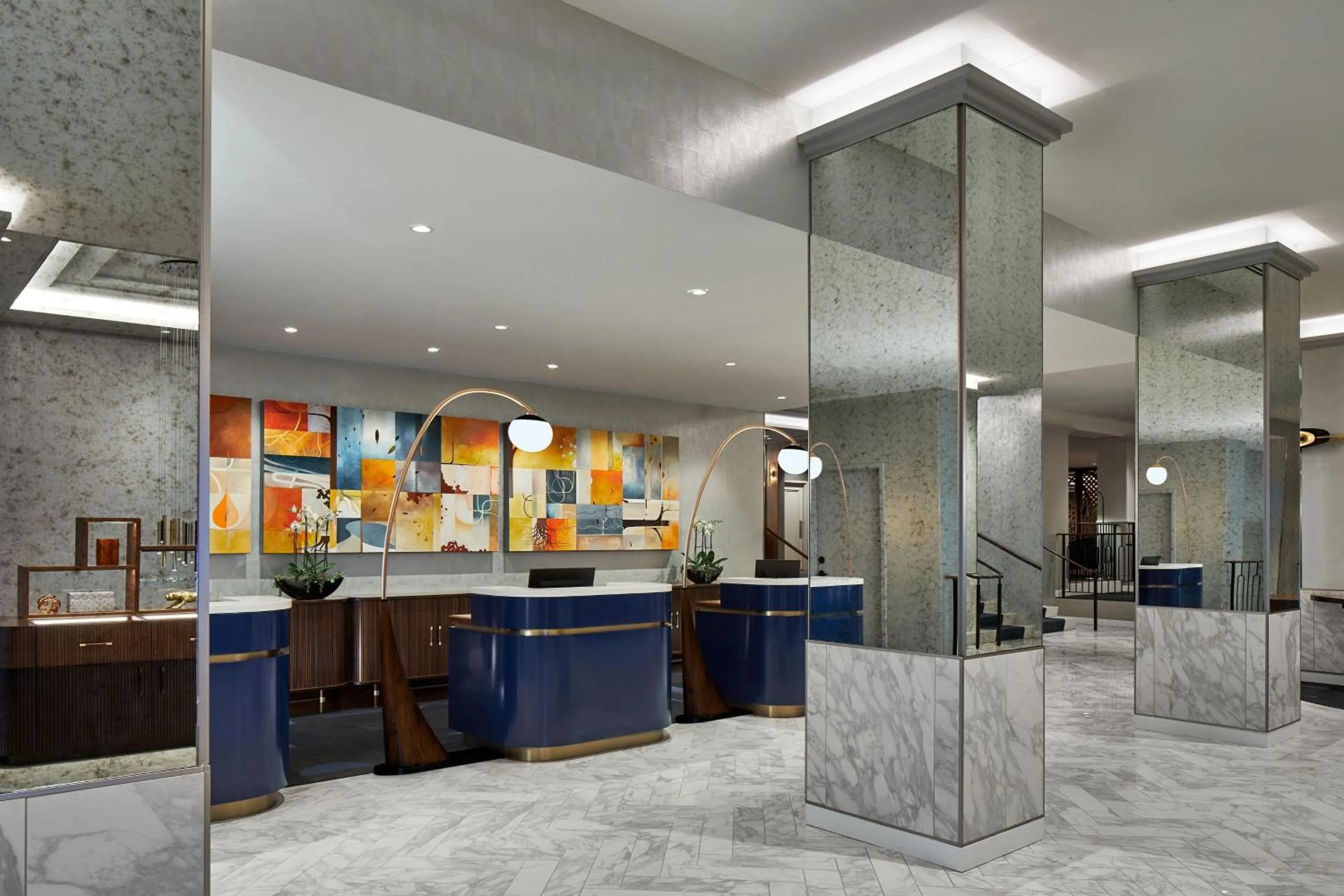 Lobby or reception in Le Méridien St. Louis Clayton