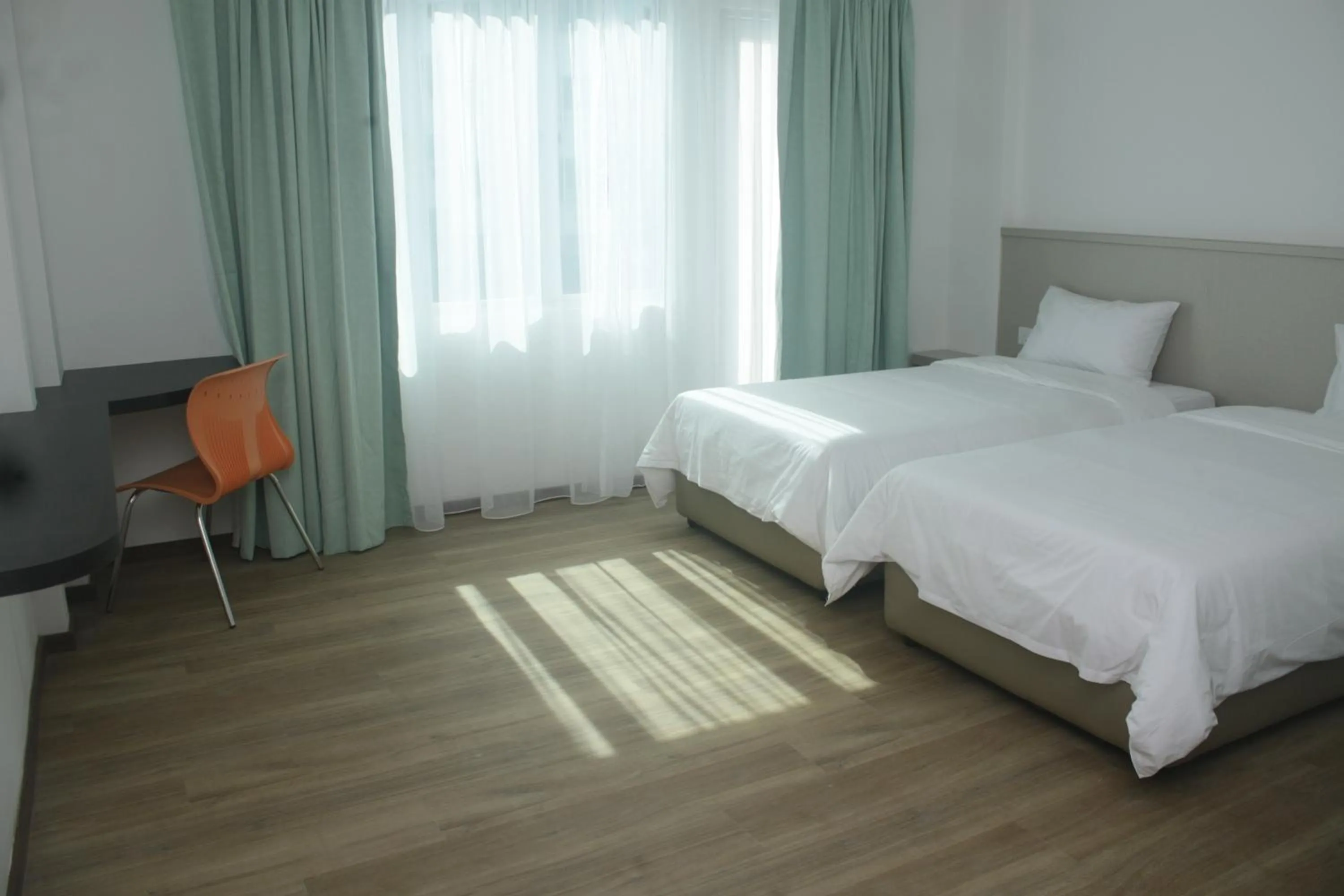 Bedroom, Bed in Citi Hotel