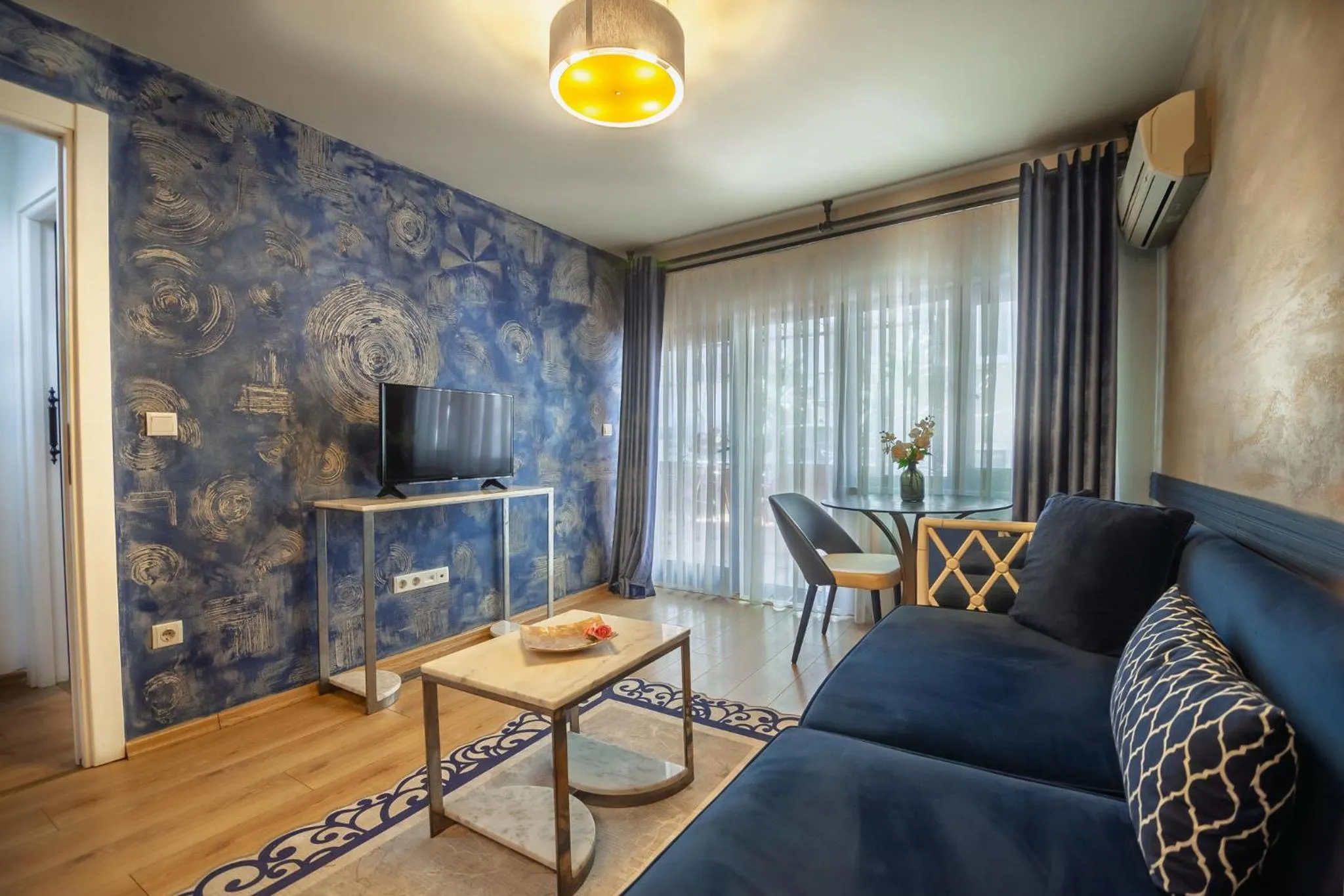 Lord Morgan & Exclusive Design Nişantaşı