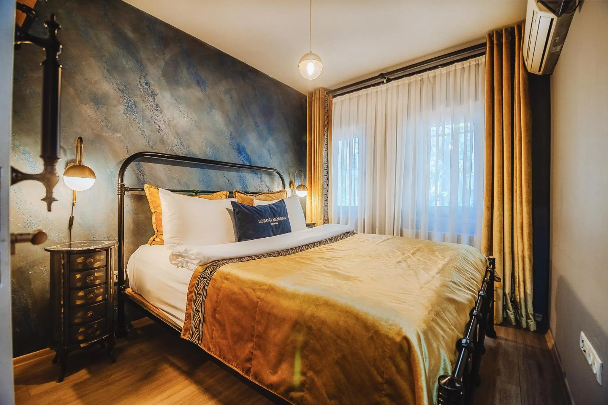 Lord Morgan & Exclusive Design Nişantaşı