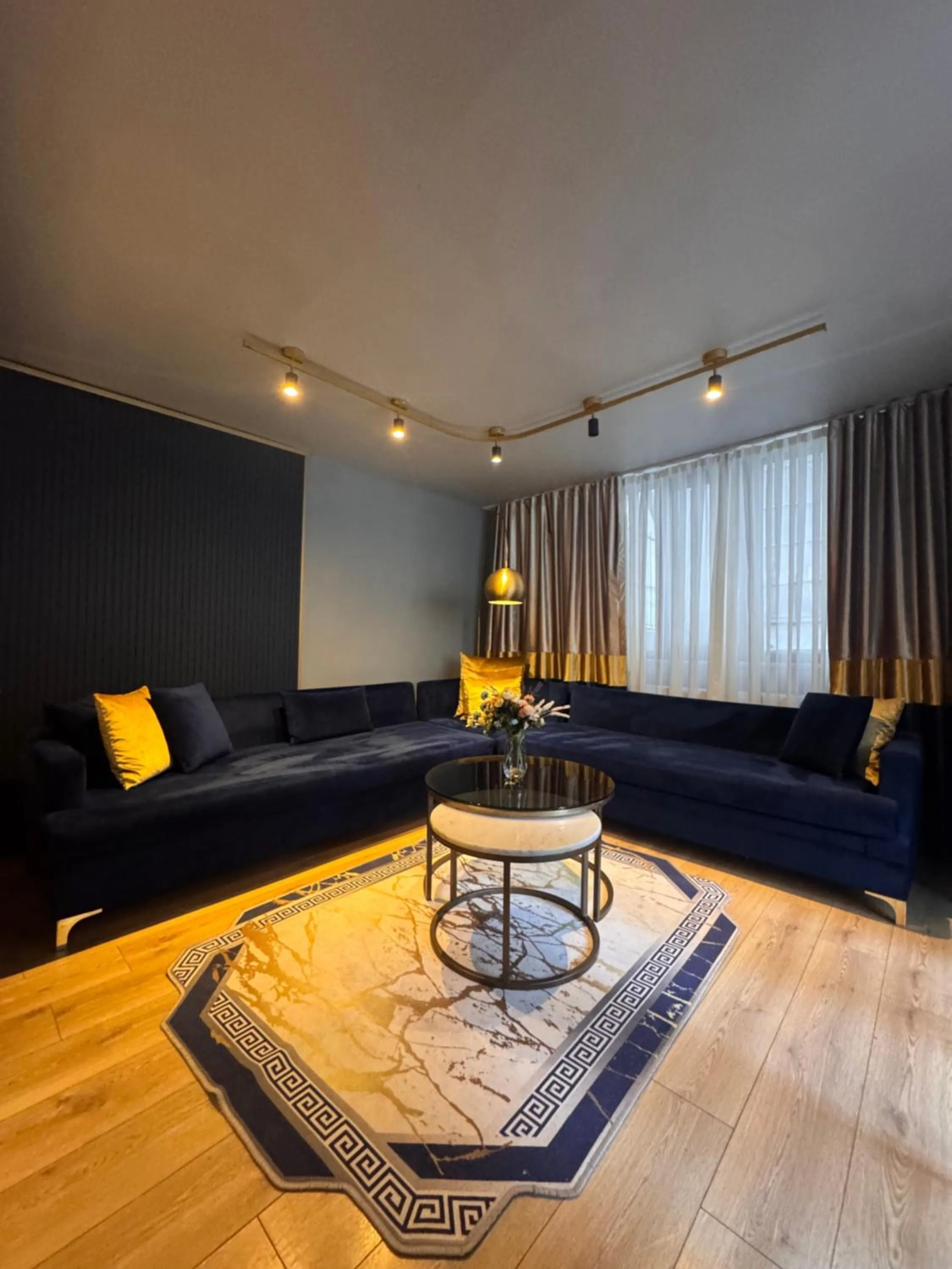 Living room in Lord Morgan & Exclusive Design Nişantaşı