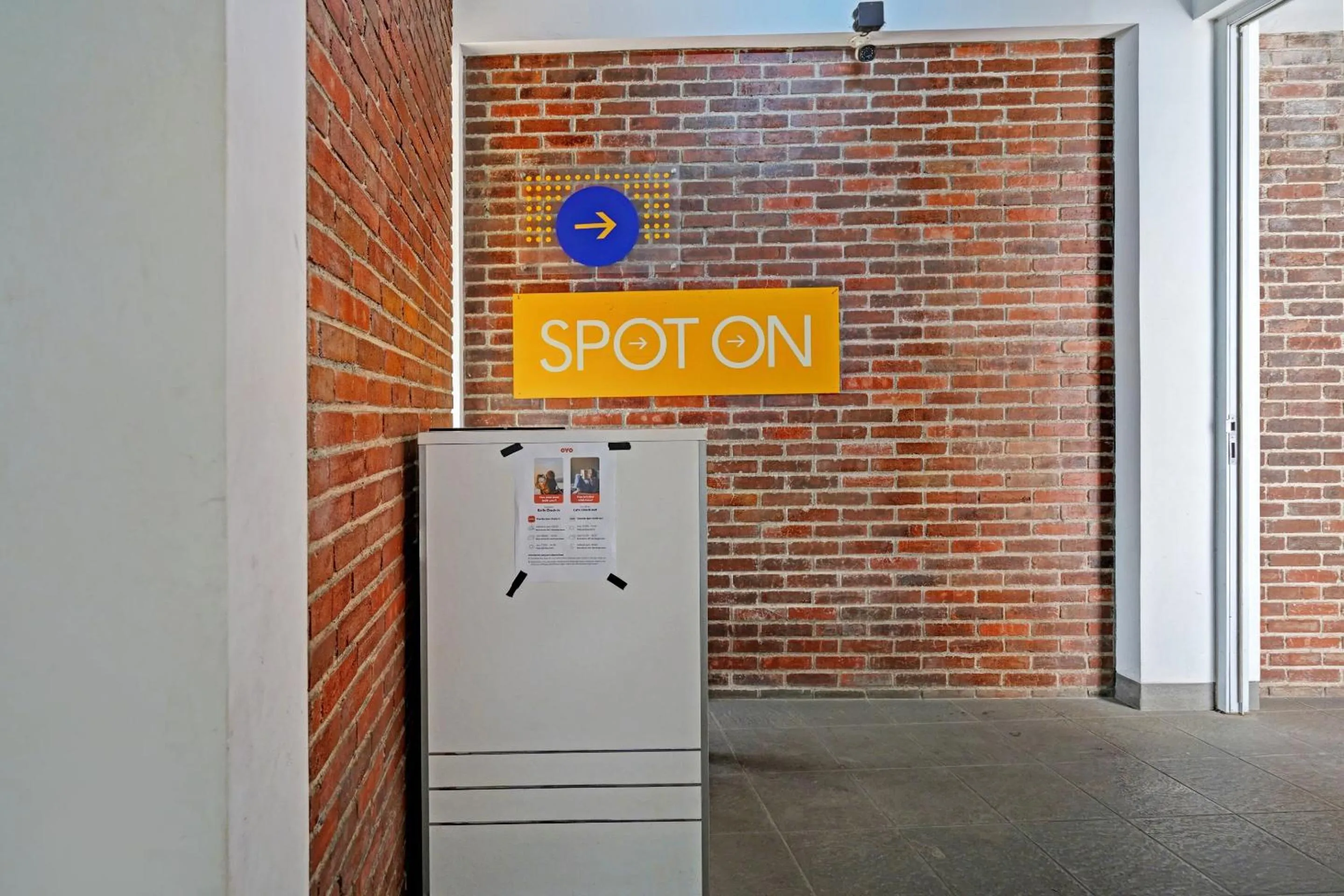 Lobby or reception in Hotel O Alamanda 7 Syariah