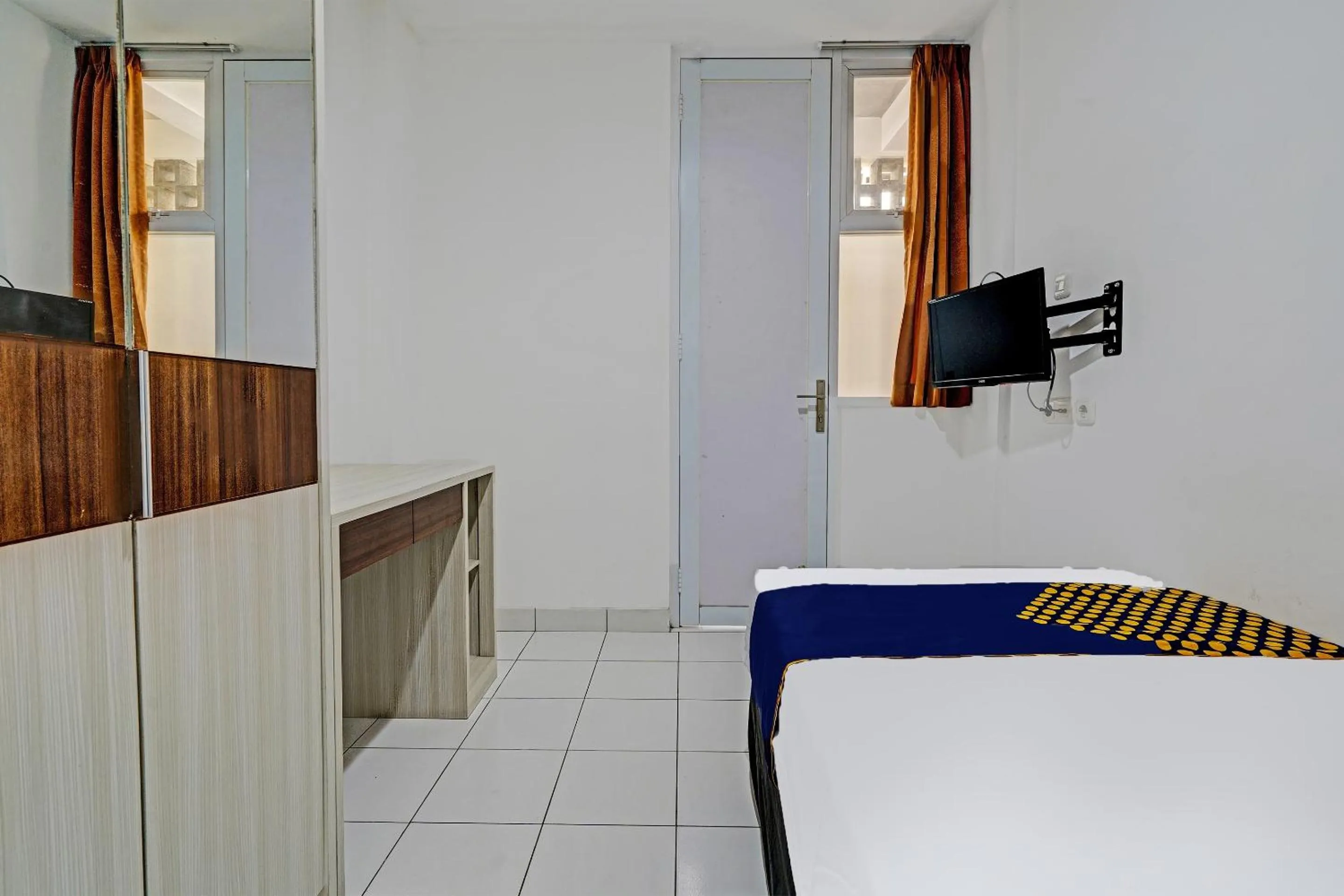 Bedroom, Bed in Hotel O Alamanda 7 Syariah