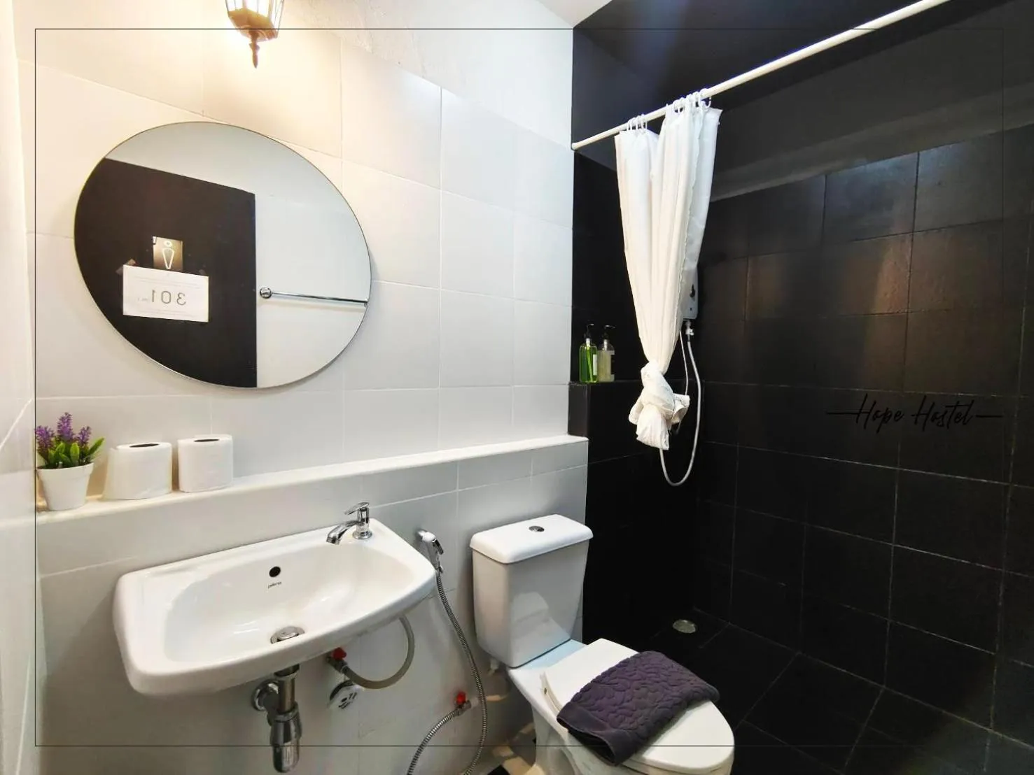 Bathroom in Hope Hostel Hatyai