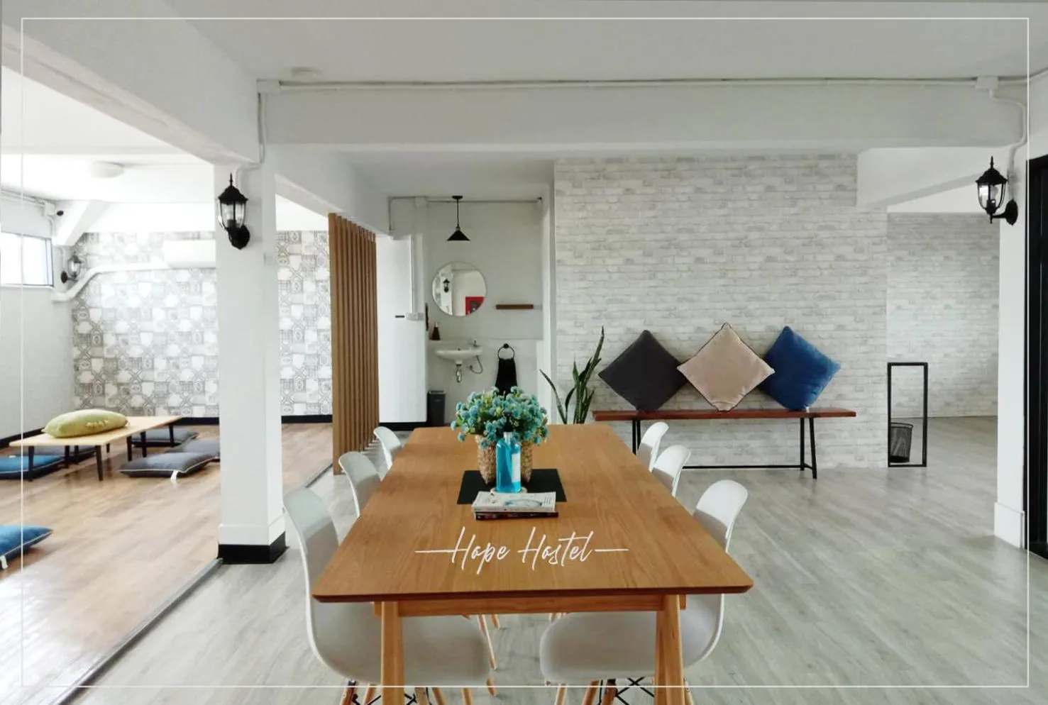 Living room in Hope Hostel Hatyai