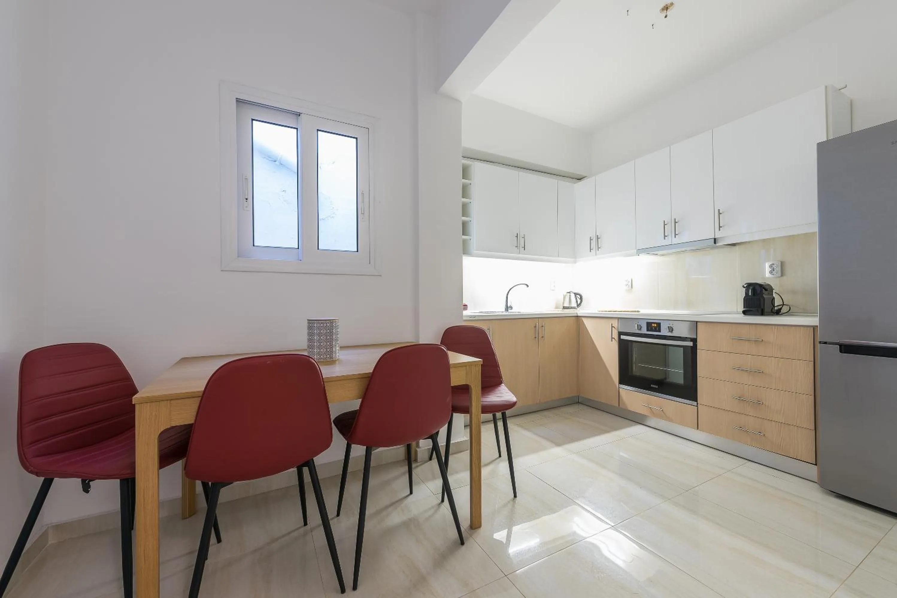 Victoria Queens Suites Apartments