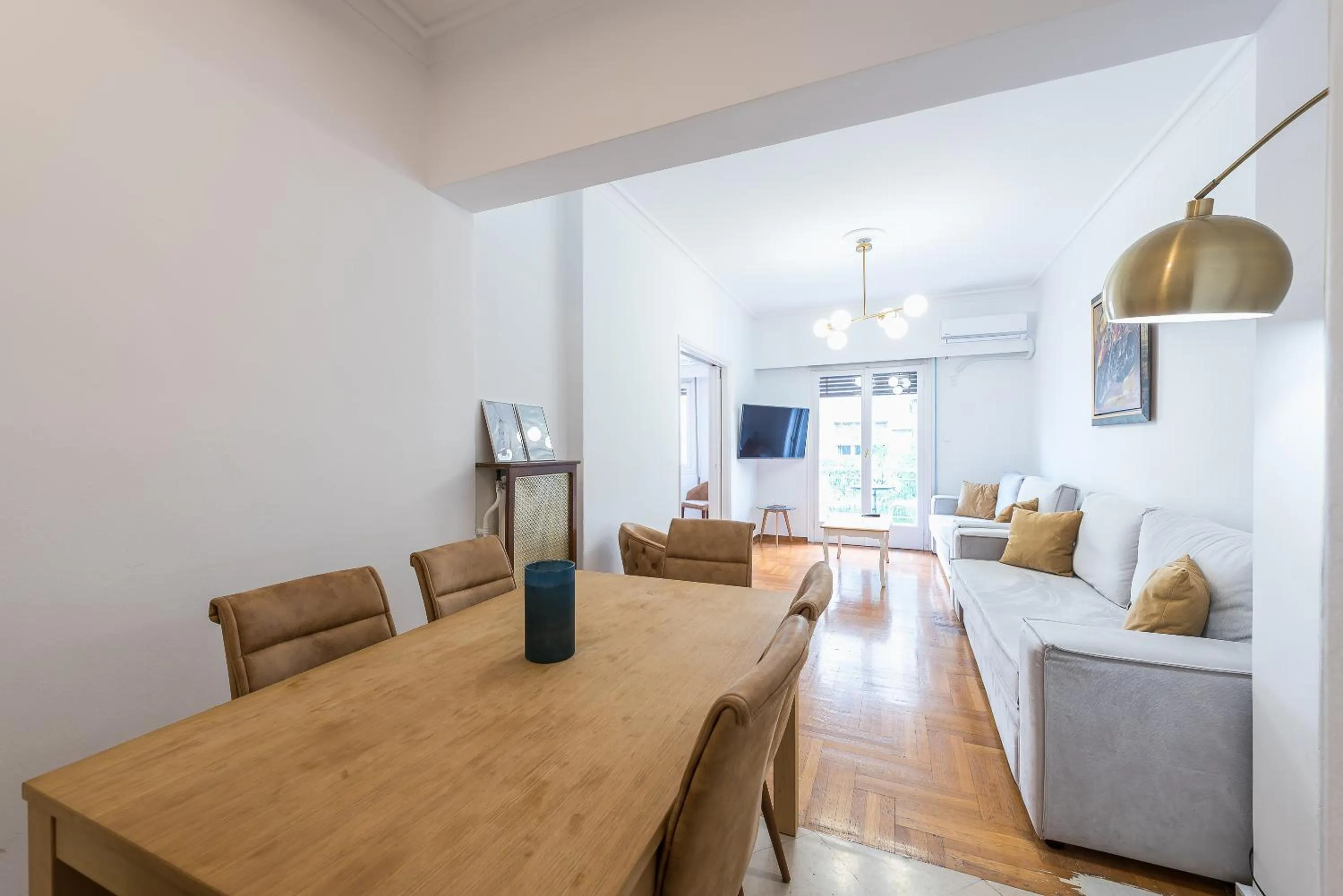 Victoria Queens Suites Apartments