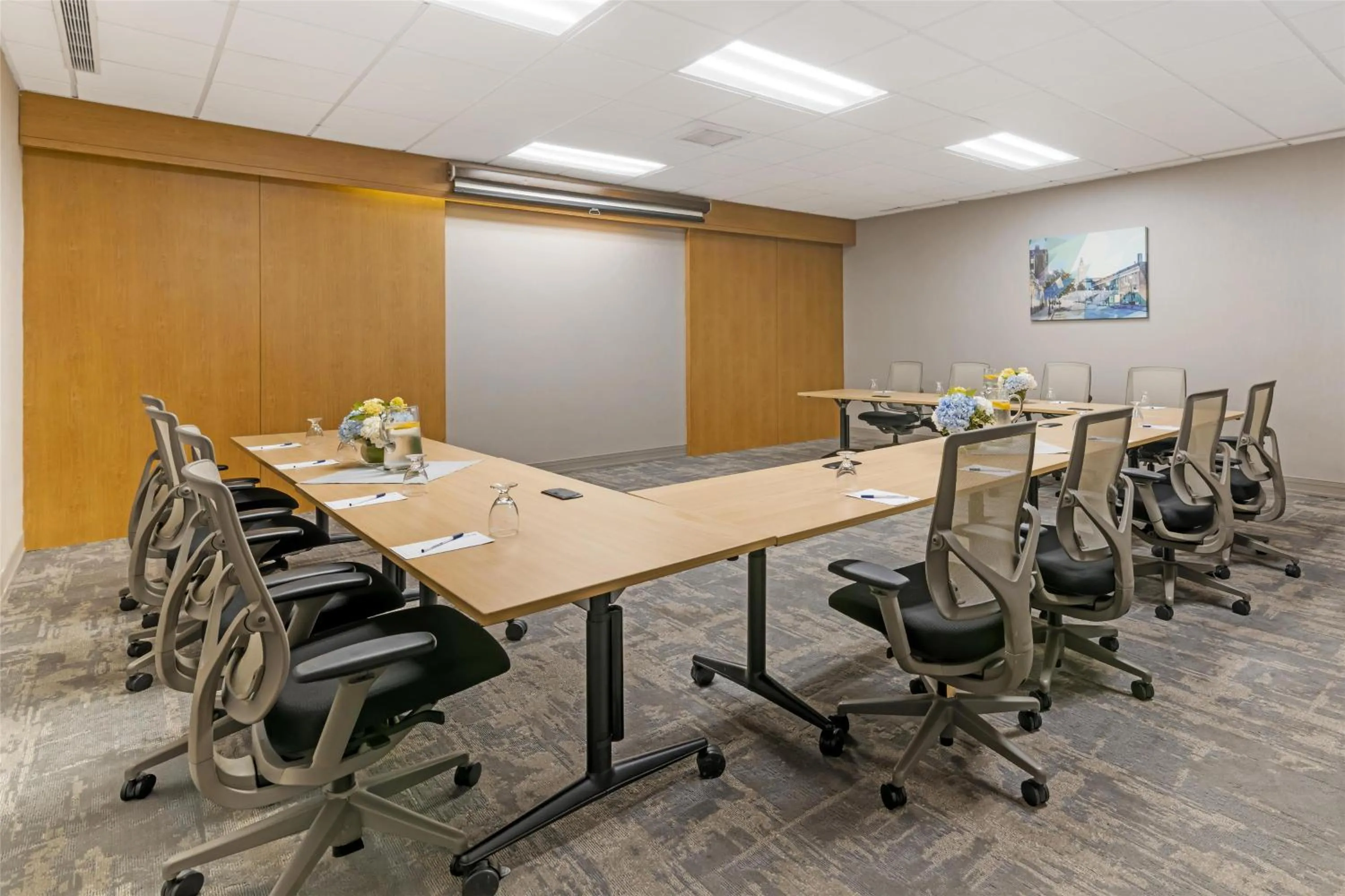 Meeting/conference room in Best Western Royal Plaza Hotel and Trade Center