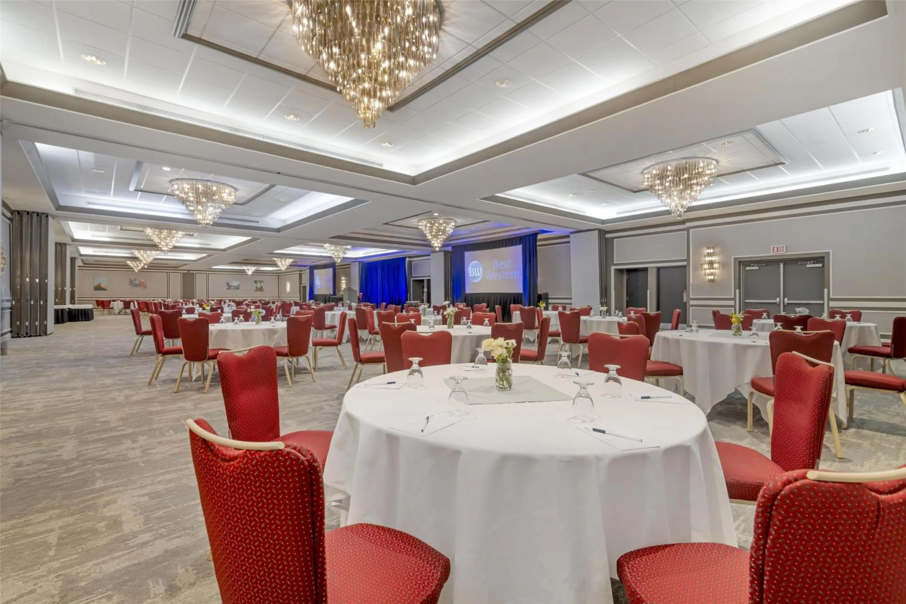 Banquet/Function facilities in Best Western Royal Plaza Hotel and Trade Center