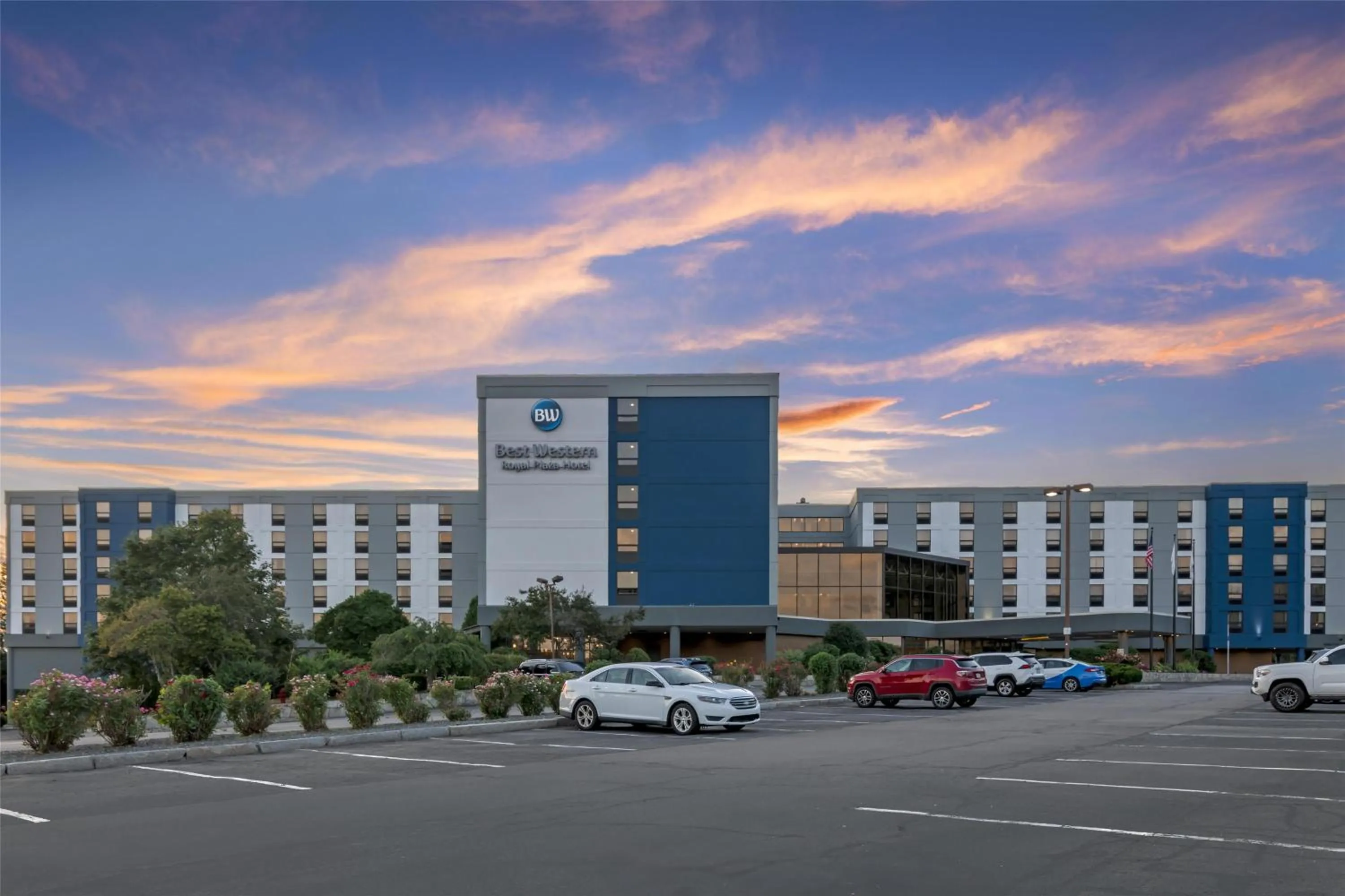 Property building in Best Western Royal Plaza Hotel and Trade Center