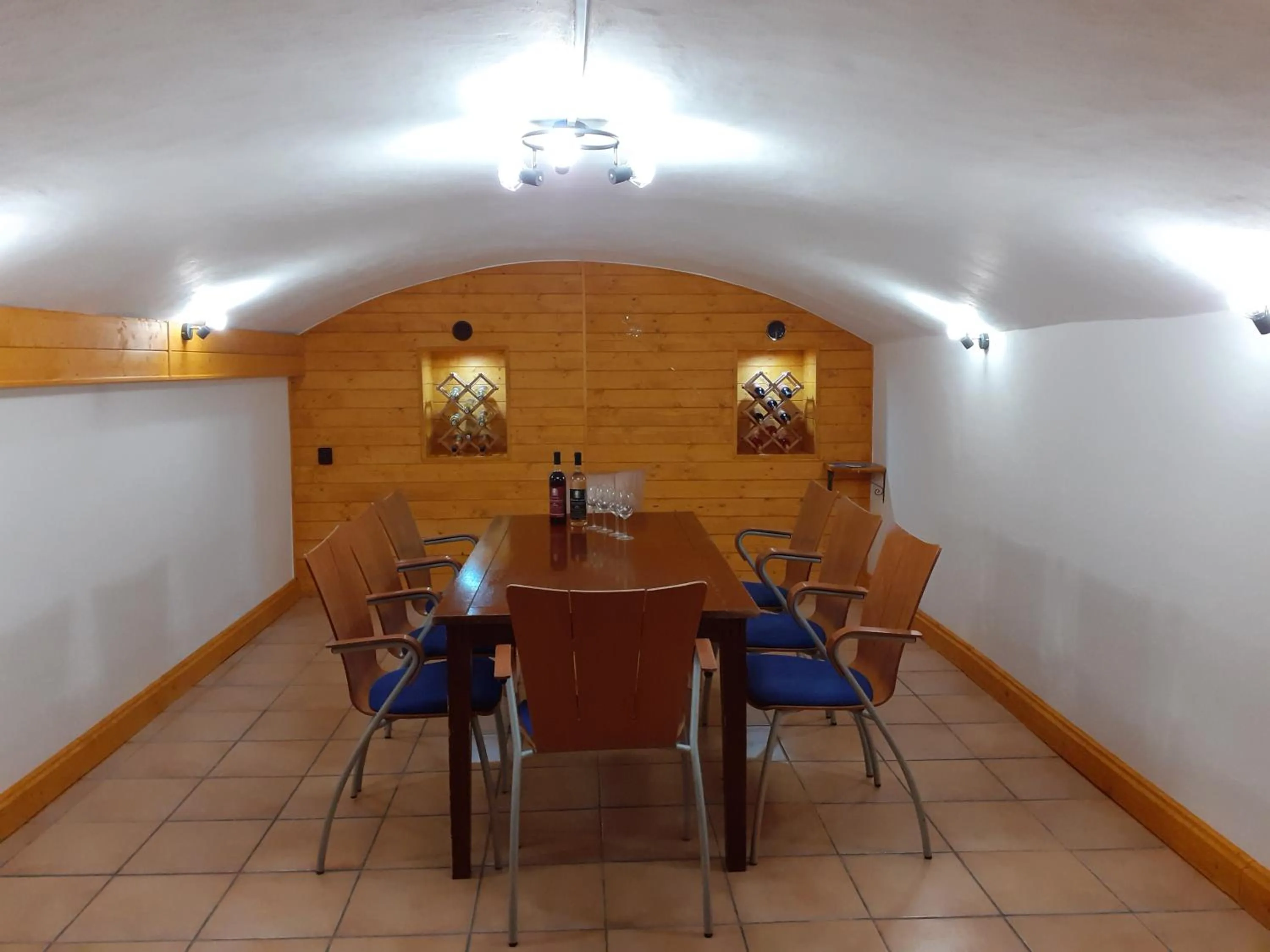 Sherwood Hotel Vojkovice nad Ohří