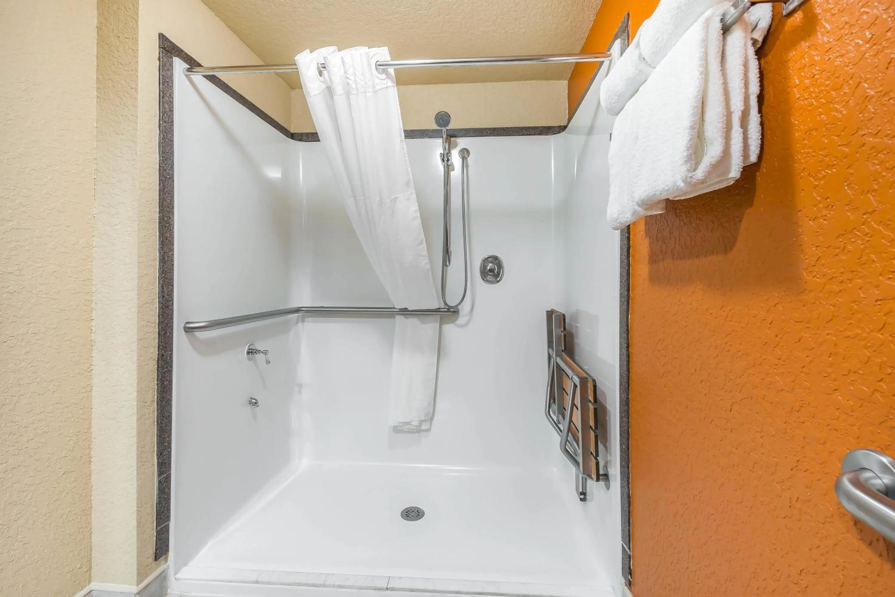 Shower in Sleep Inn & Suites Ocala