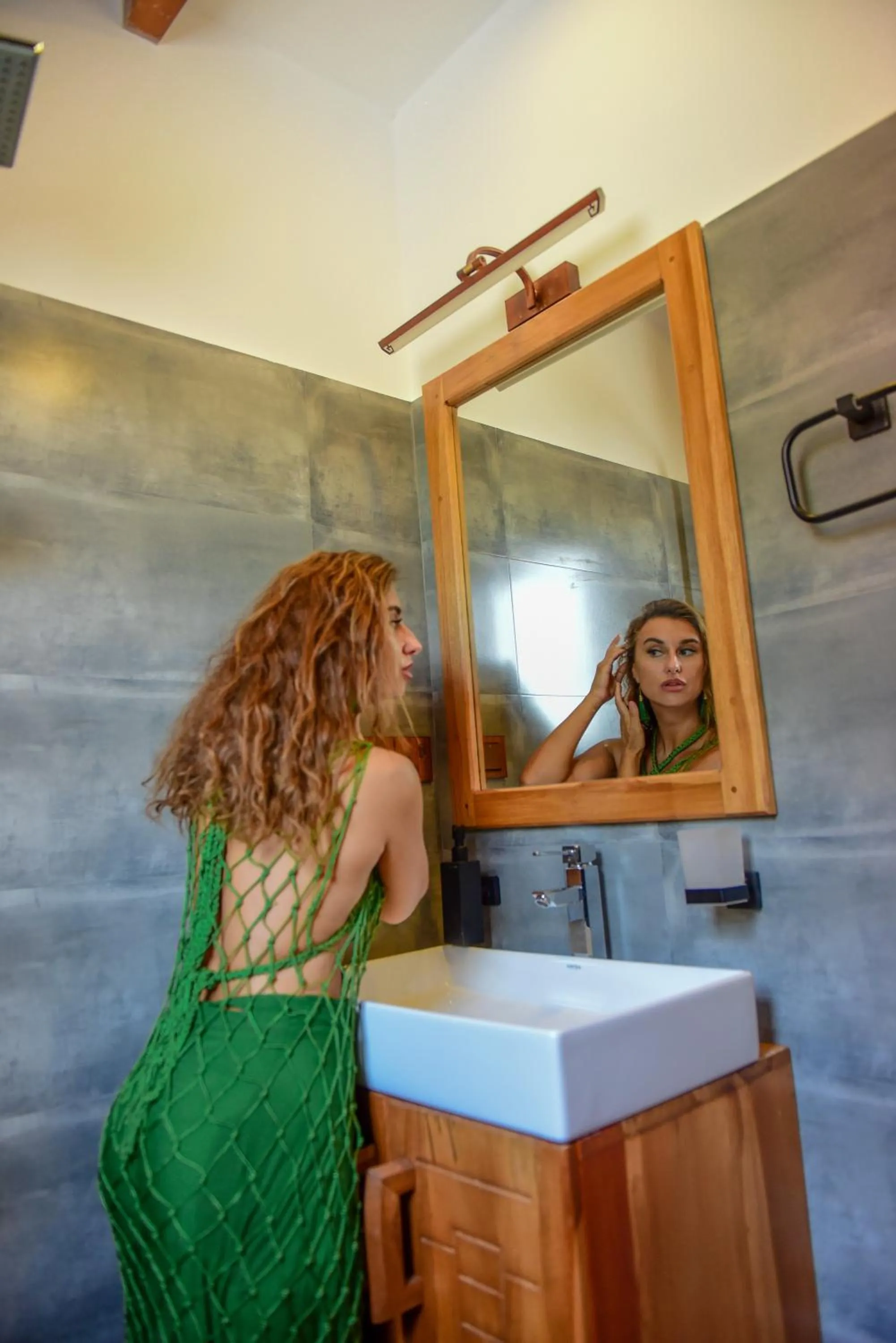 People in Cara White House