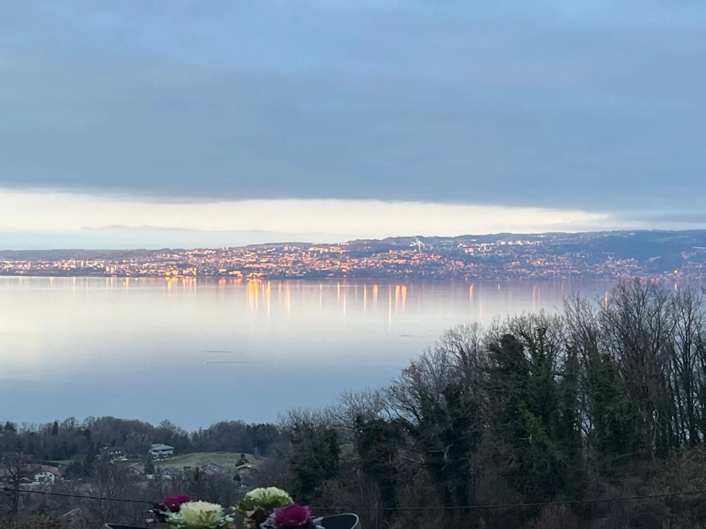 Suite with Lake View in Maxilly appart Suite with Lake View in Maxilly appart