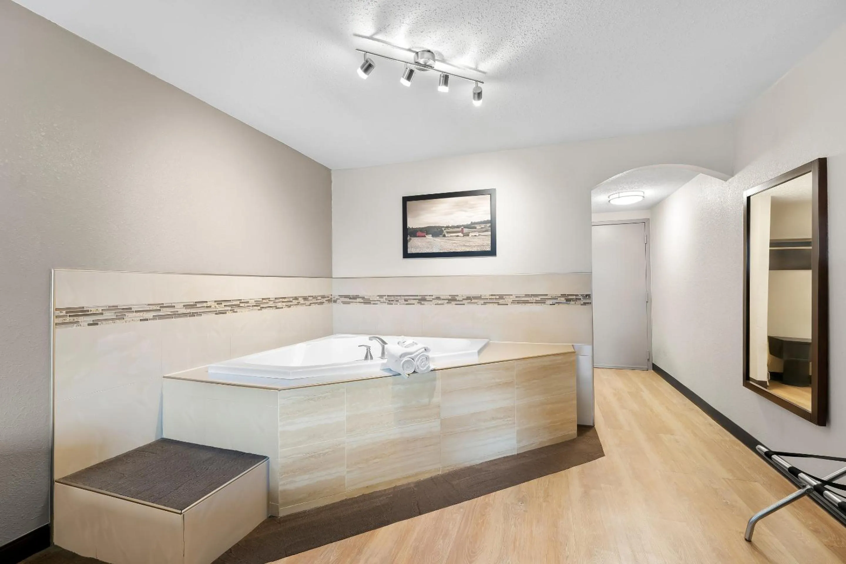 Photo of the whole room in Red Roof Inn Lancaster