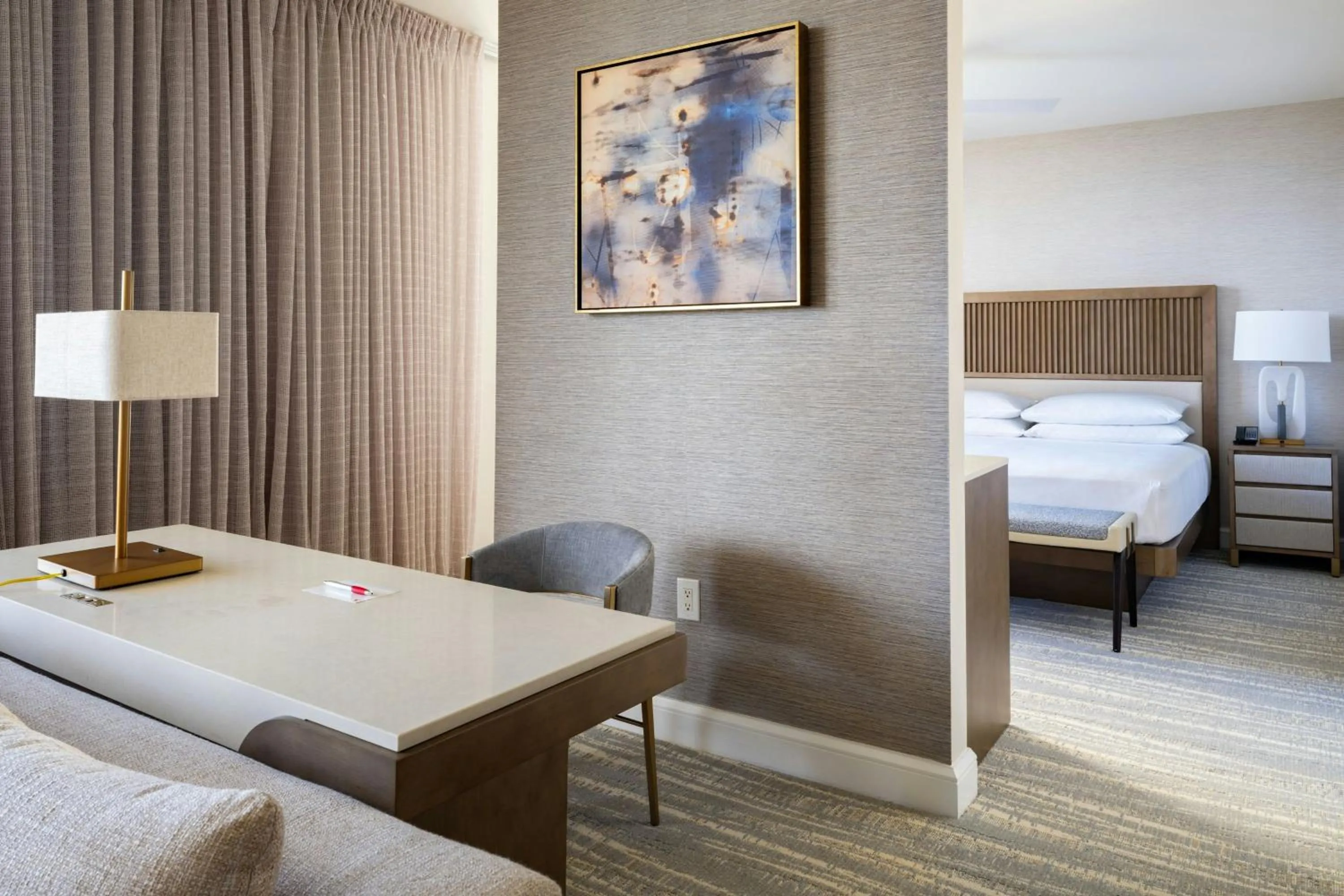 Photo of the whole room, Bed in Palm Beach Marriott Singer Island Beach Resort & Spa