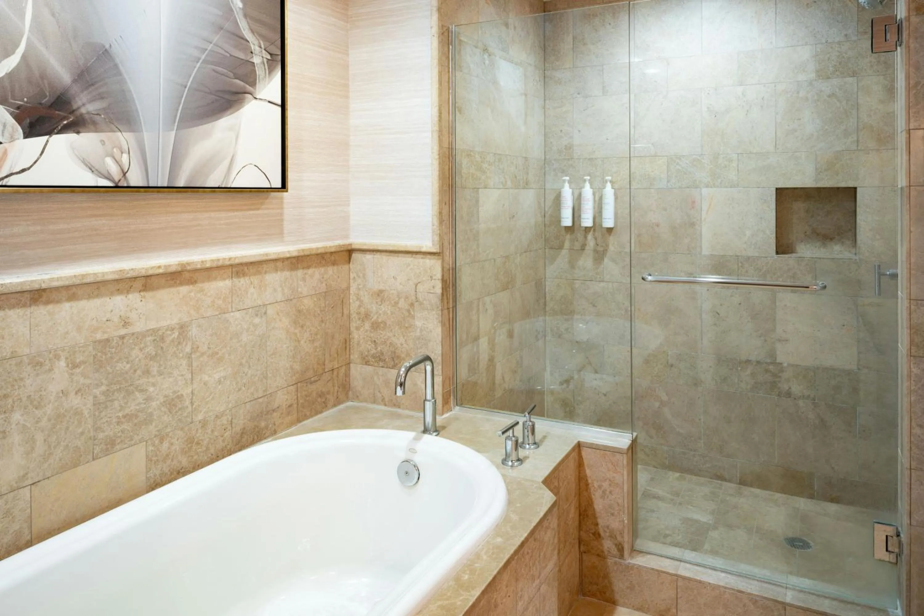 Bathroom in Palm Beach Marriott Singer Island Beach Resort & Spa