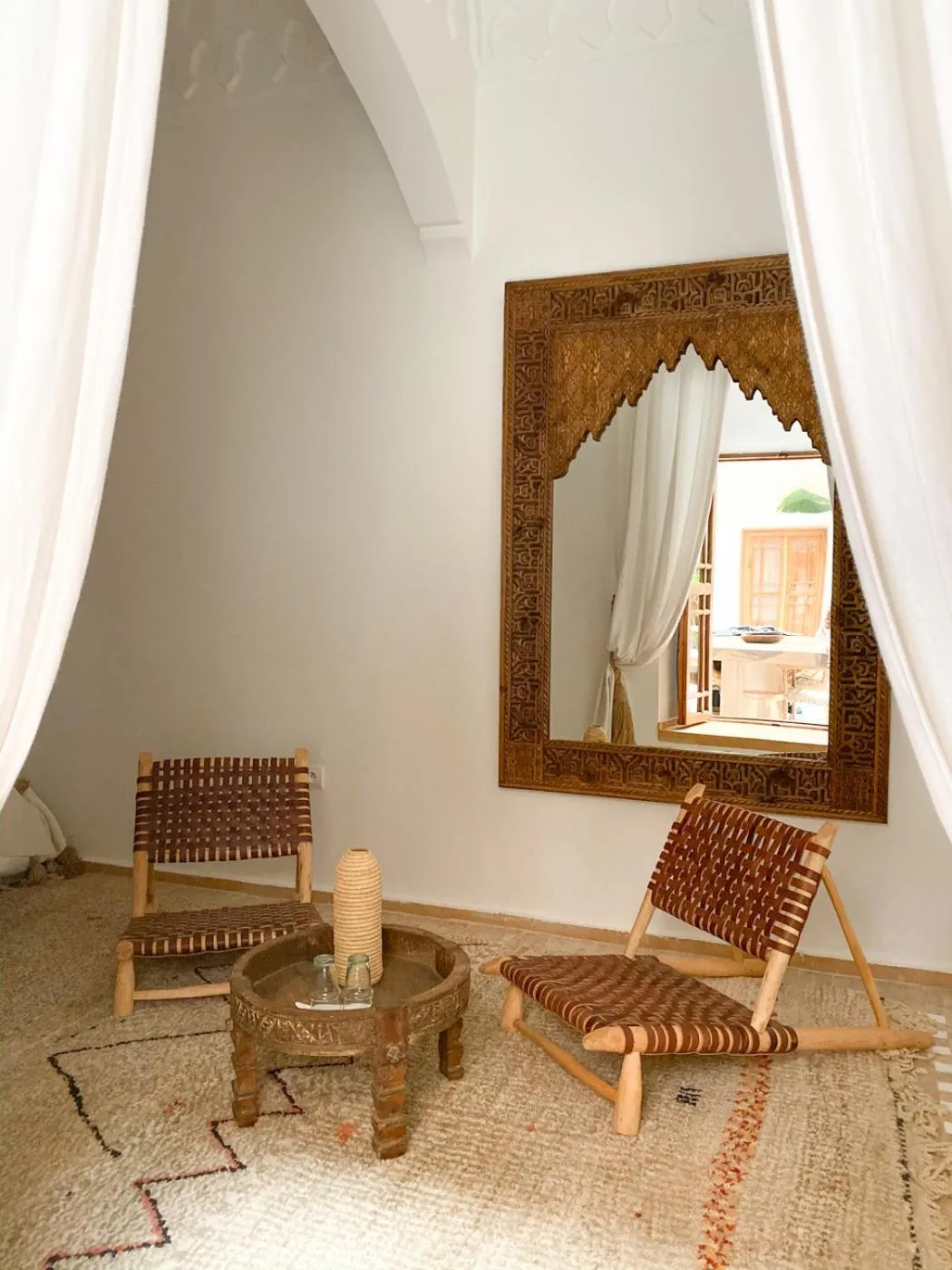 Seating area in Riad Le Pèlerin