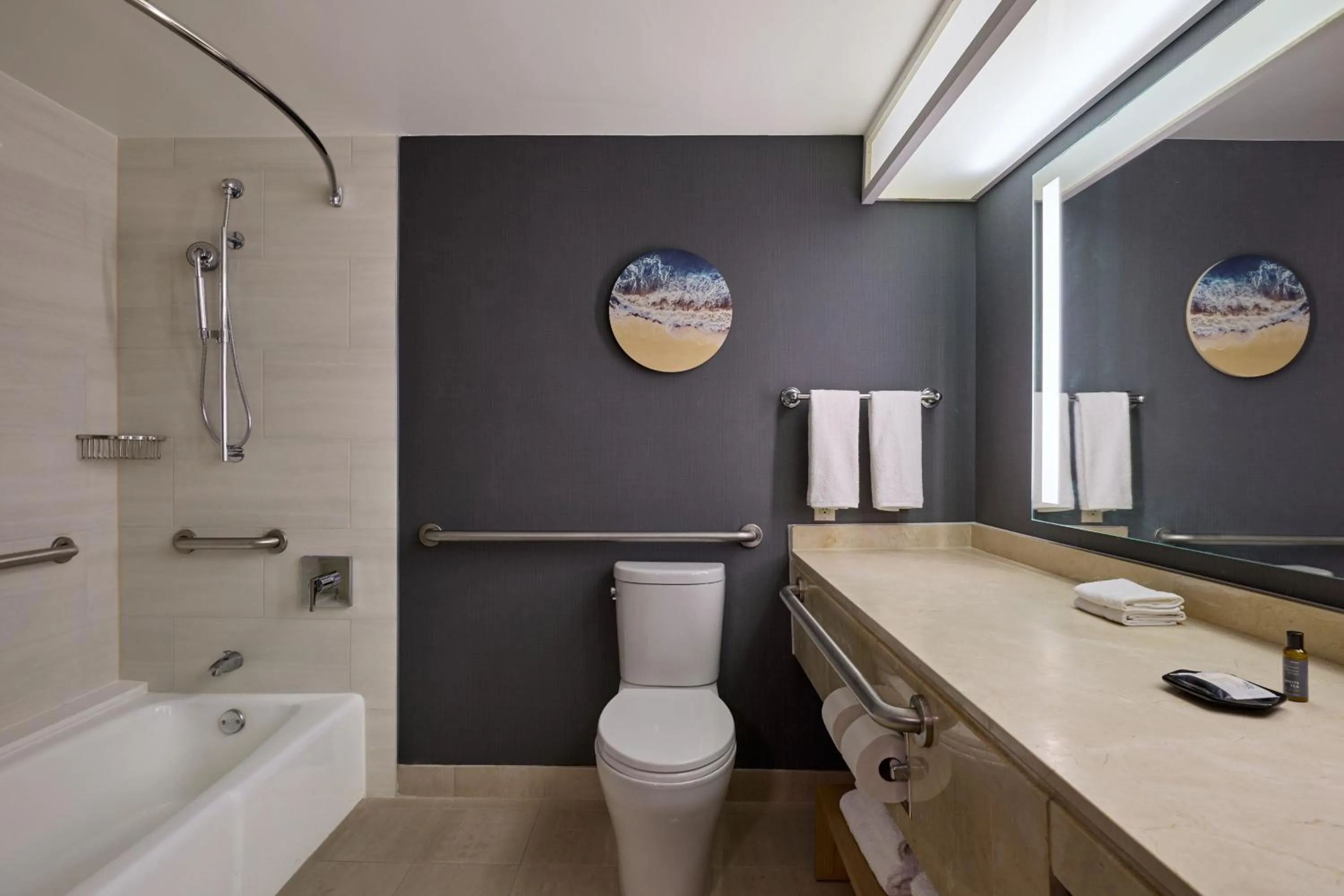 Bathroom in The Westin Los Angeles Airport