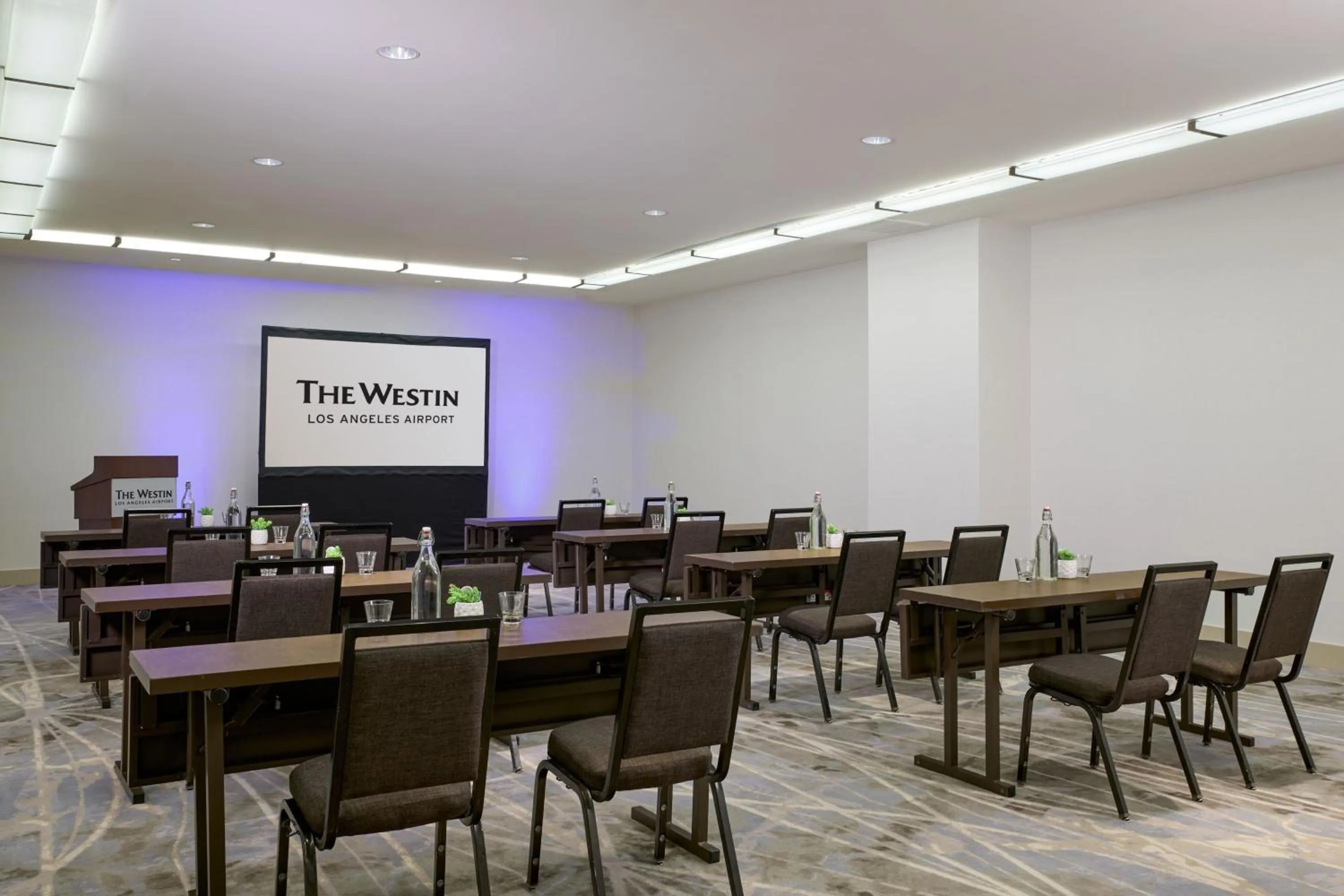 Meeting/conference room in The Westin Los Angeles Airport