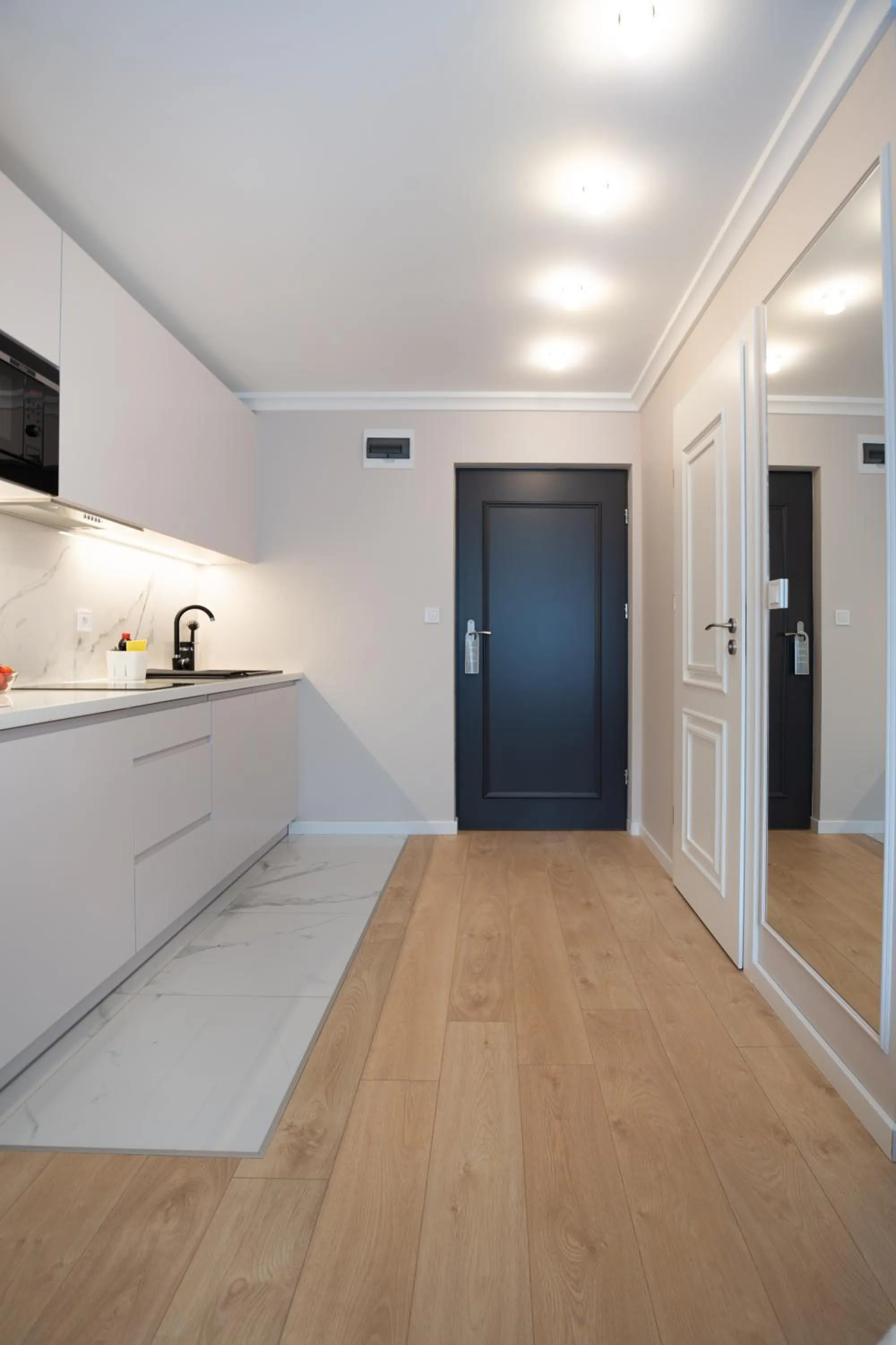 Kitchen or kitchenette in Altara Apartamenty Centrum - Free Parking