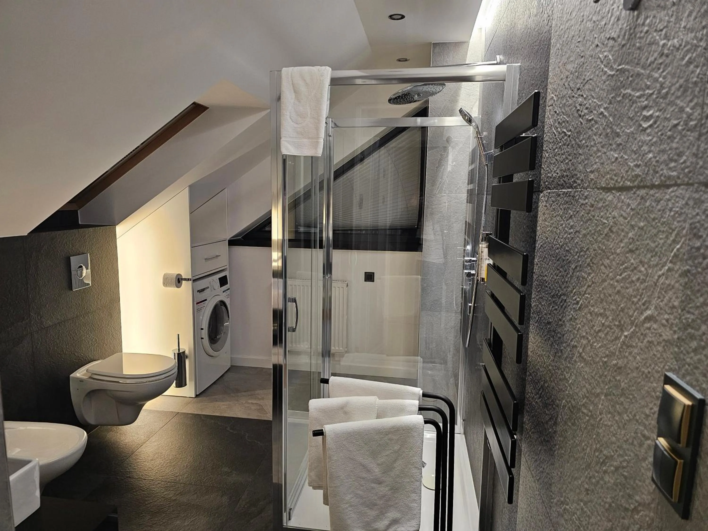 Shower in Altara Apartamenty Centrum - Free Parking