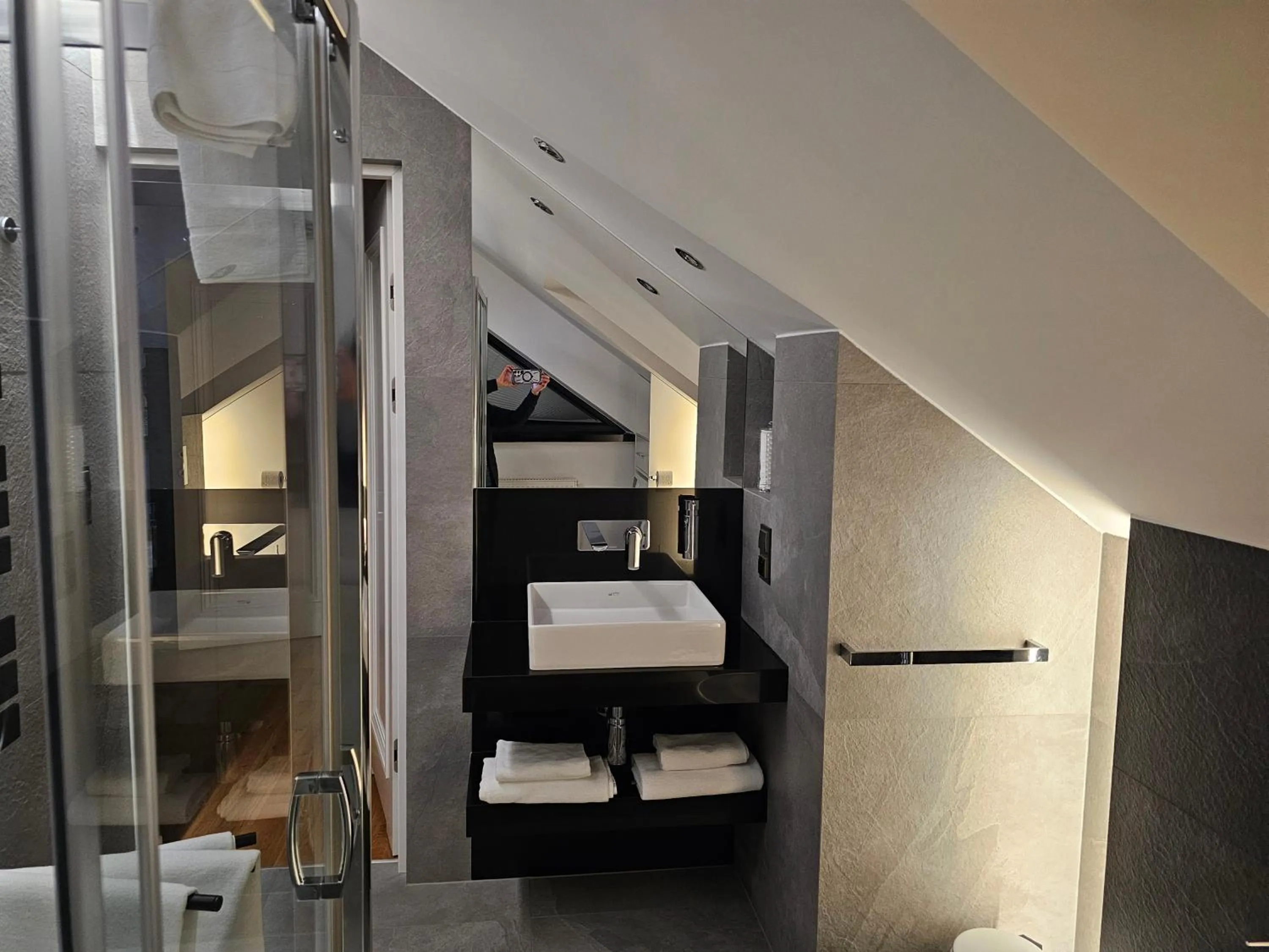 Bathroom in Altara Apartamenty Centrum - Free Parking