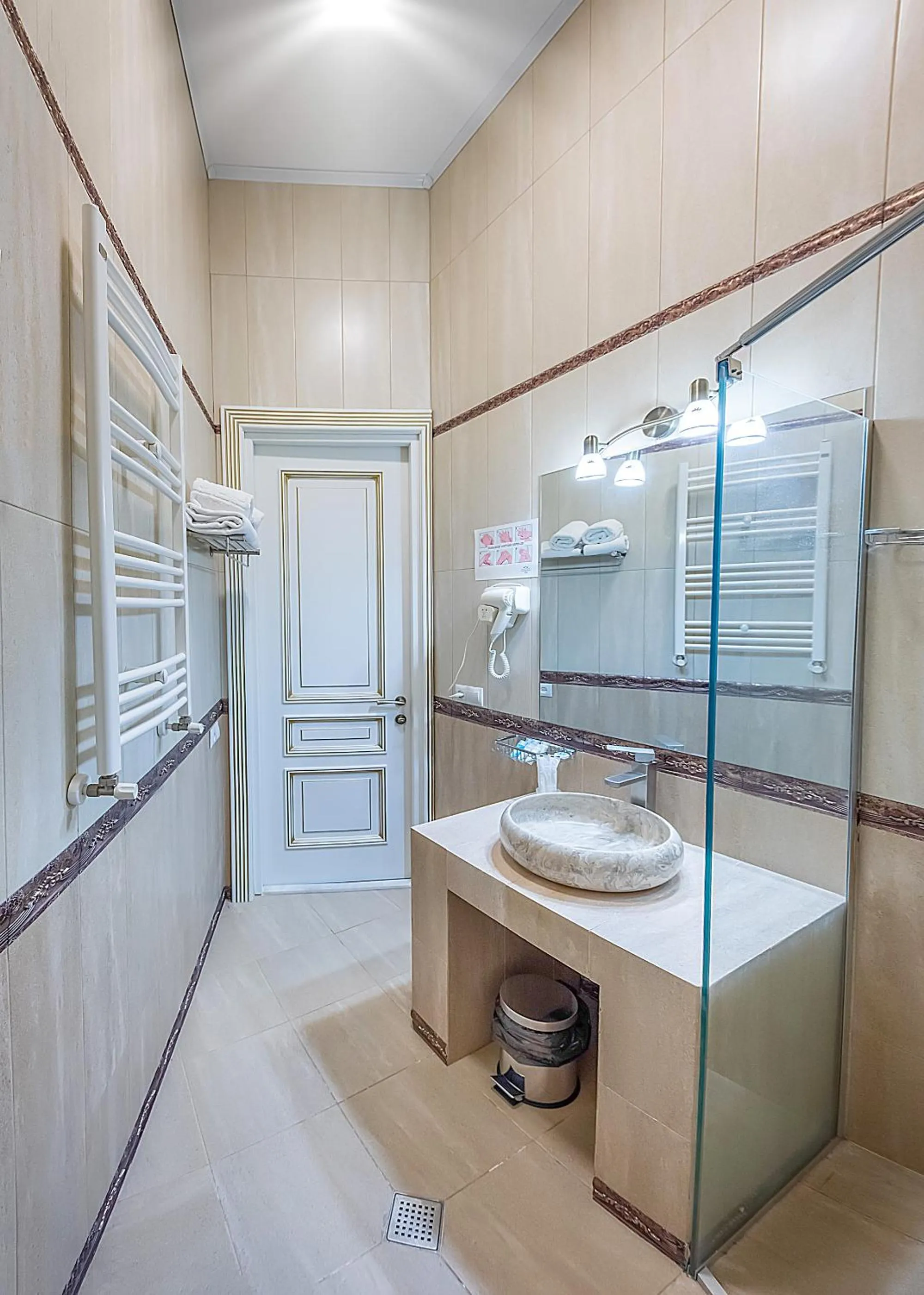 Shower in Vintage Hotel