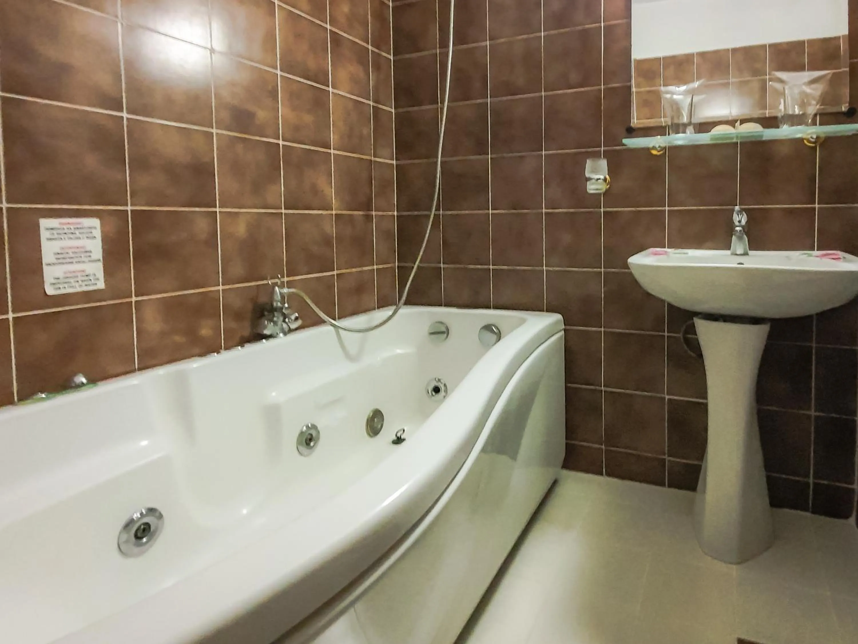 Hot Tub in Dolna Bania Hotel