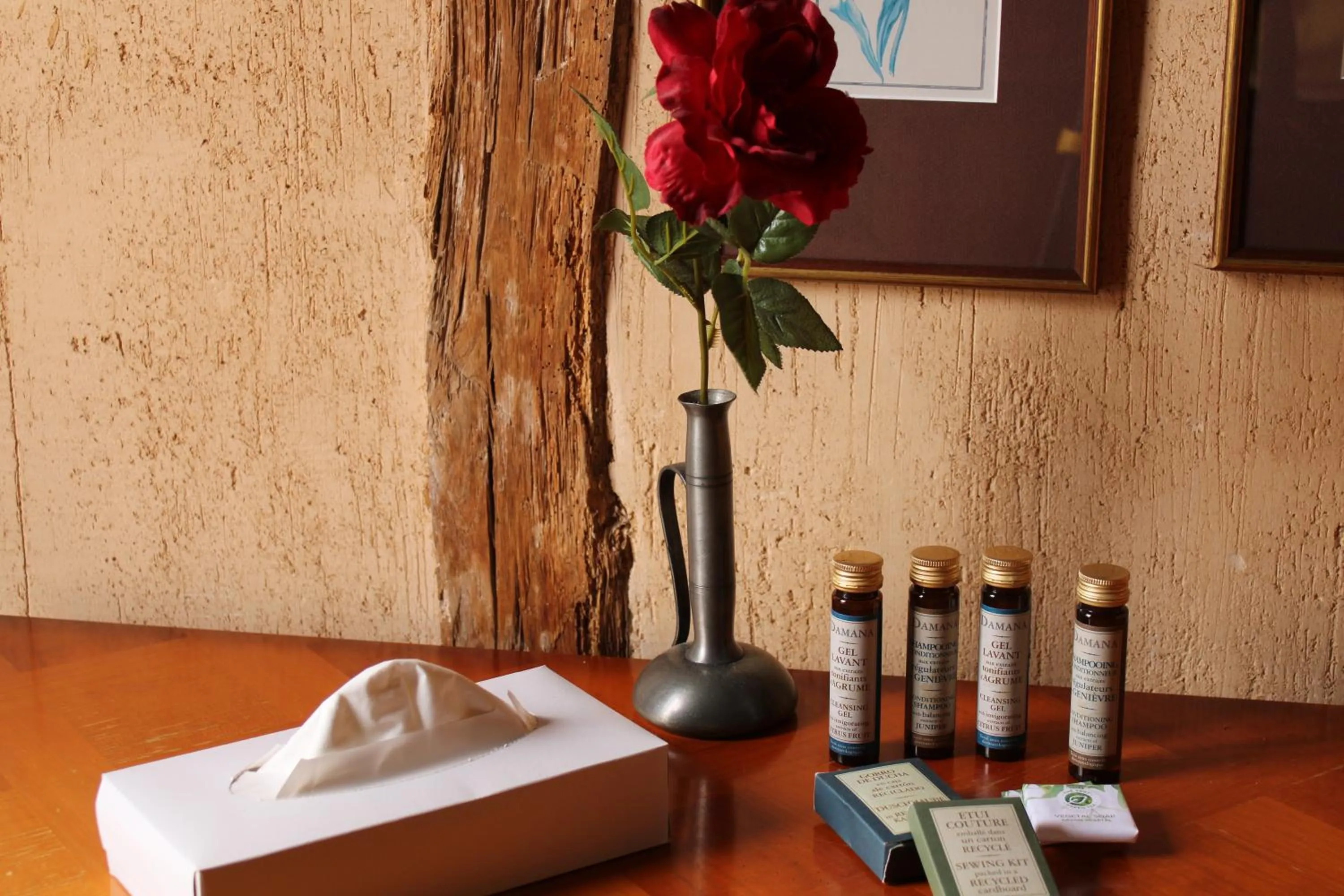 La Roseraie Hôtel Restaurant