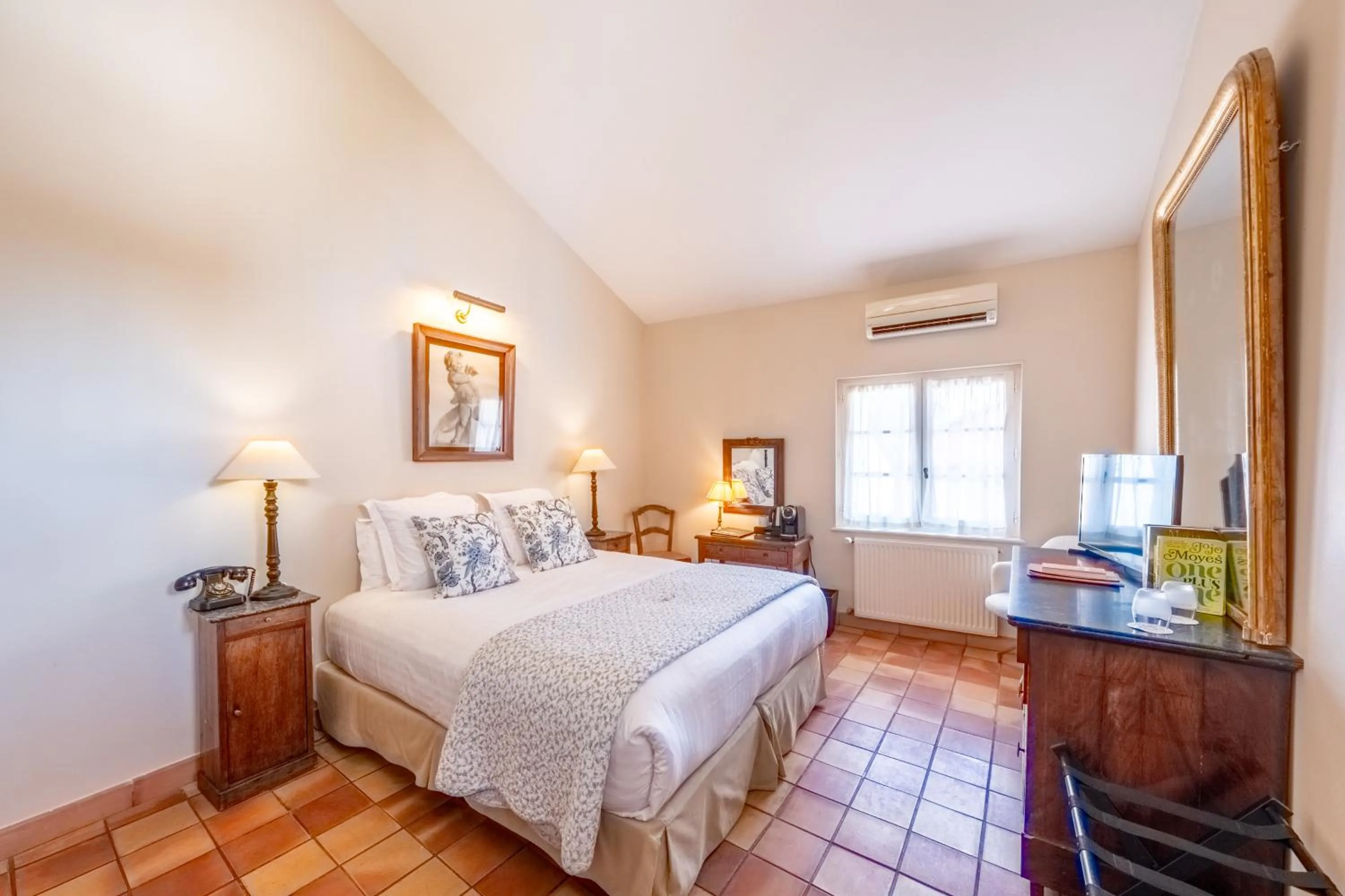 Property building, Bed in Le Clair de la Plume - Teritoria