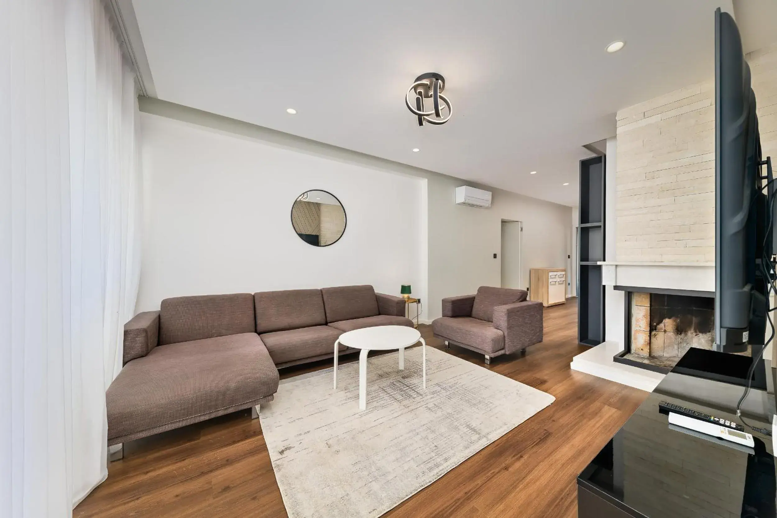 Presidential Suite in Villa Madison Presidential Suite in Villa Madison