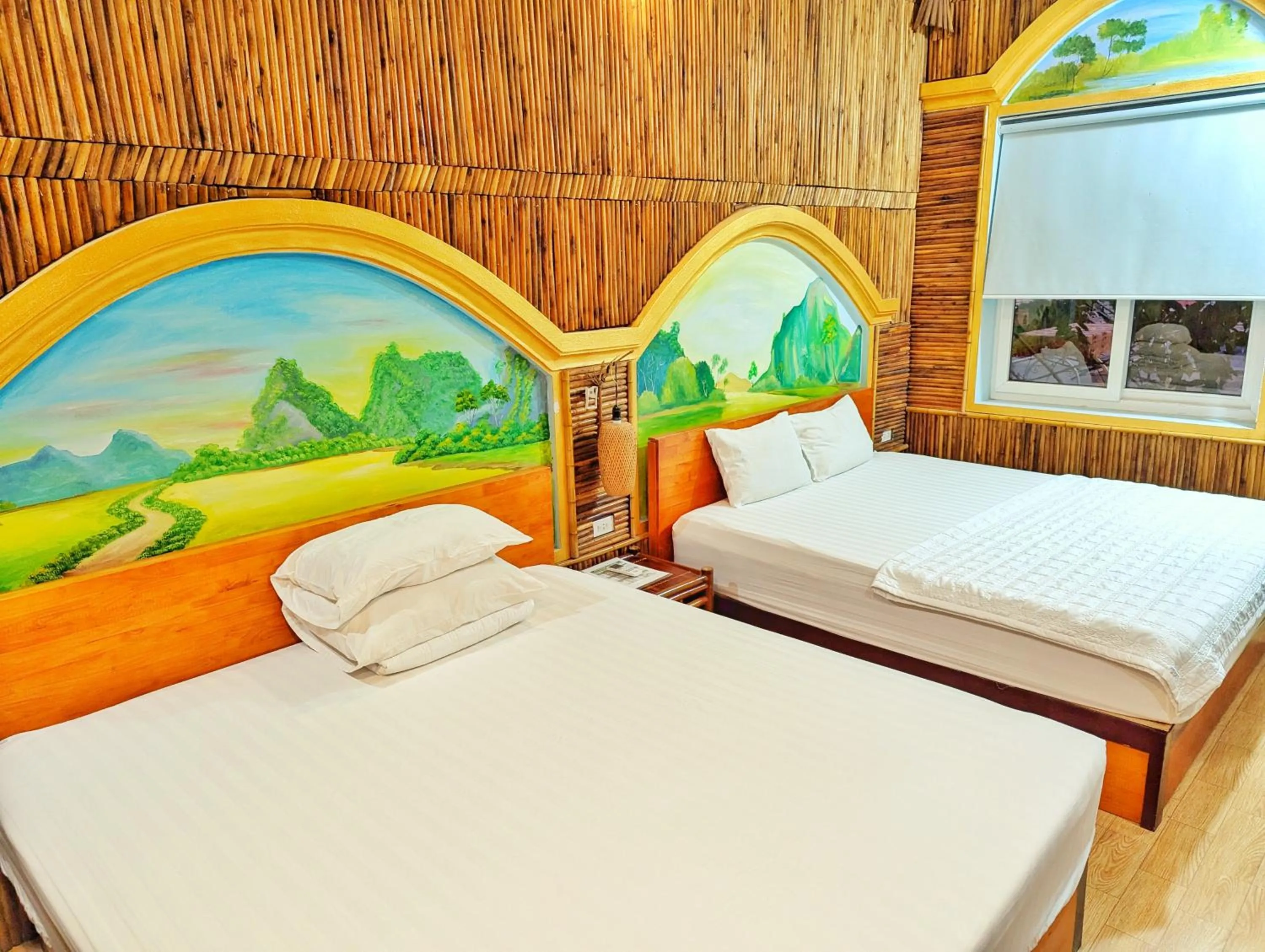 Bed in Ninh Binh Greenland Homestay