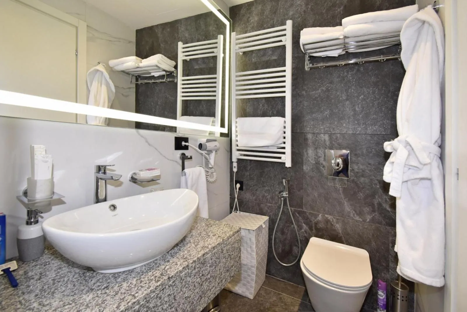 Bathroom in Avenue ApartHotel