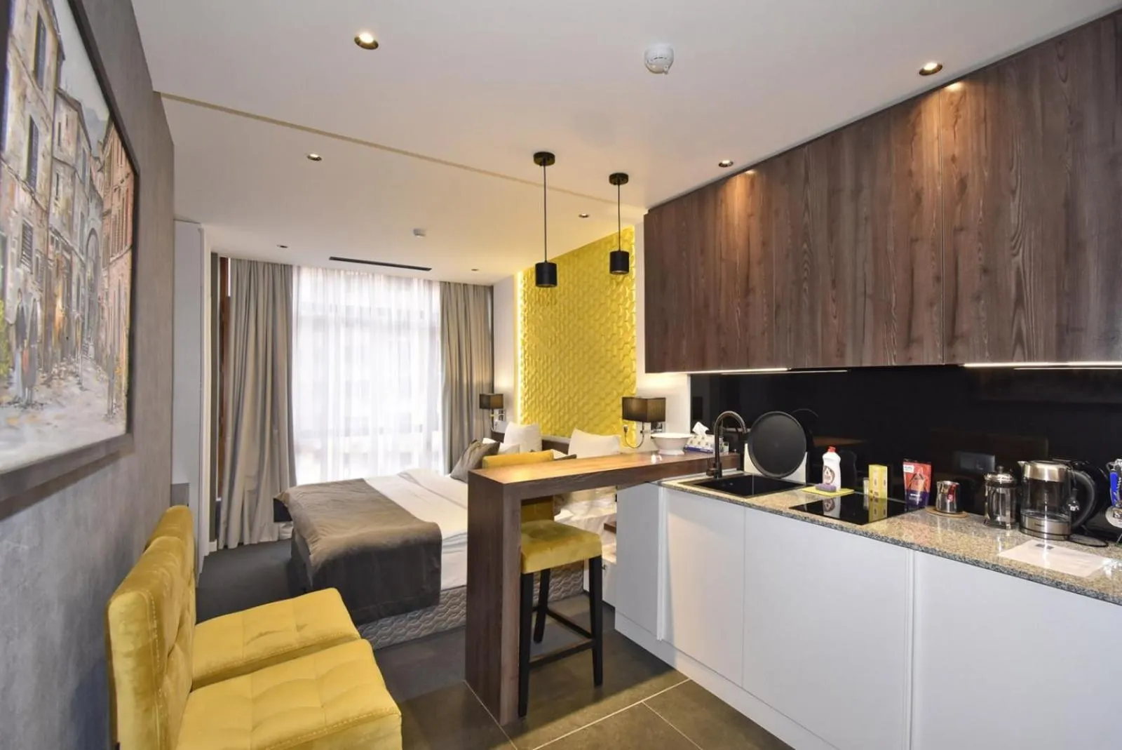 Kitchen or kitchenette in Avenue ApartHotel