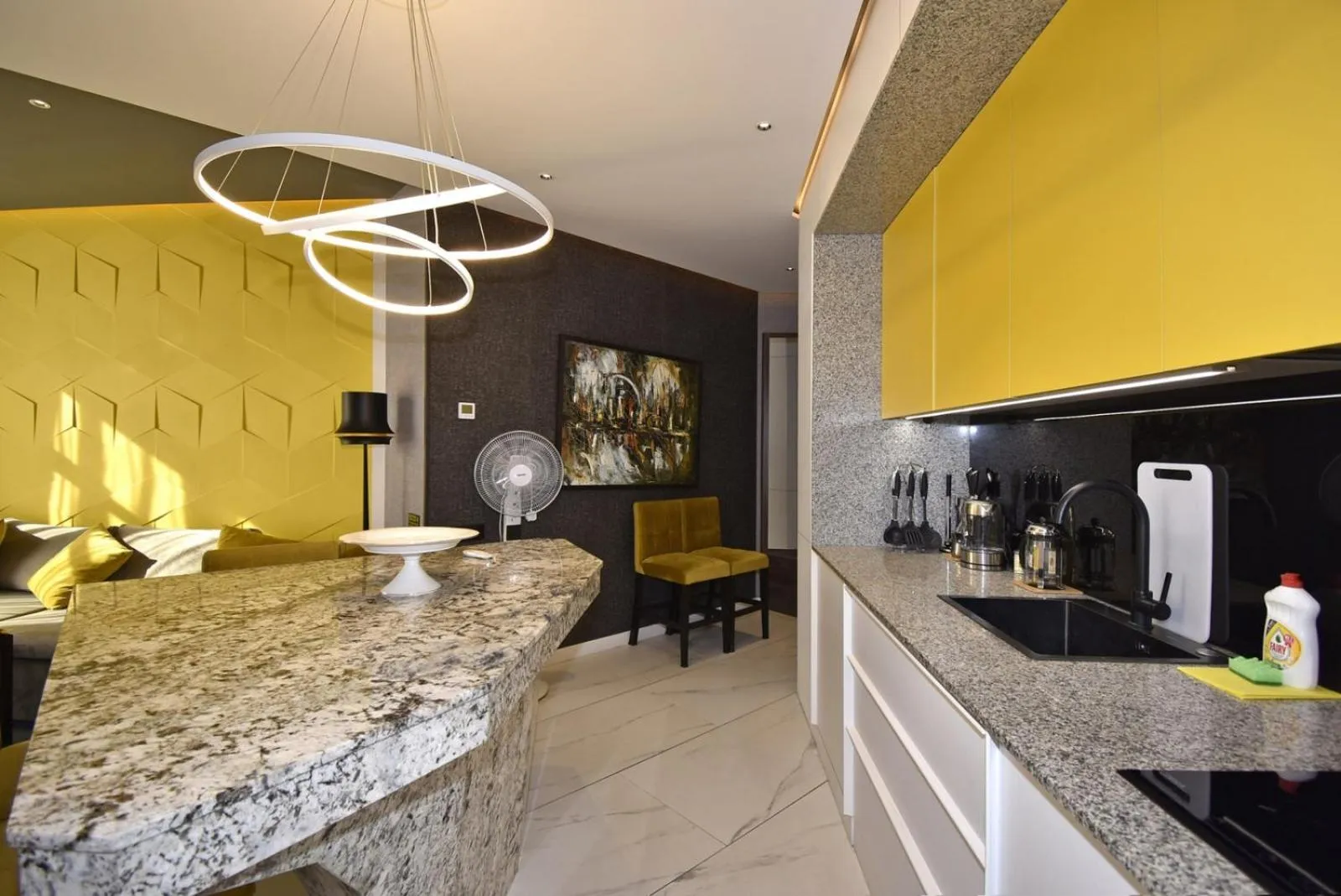 Kitchen or kitchenette in Avenue ApartHotel