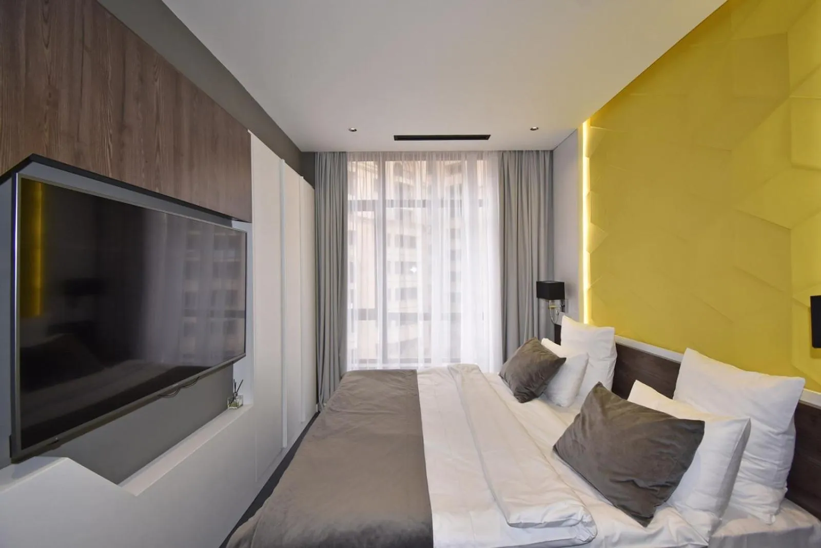 Photo of the whole room, Bed in Avenue ApartHotel