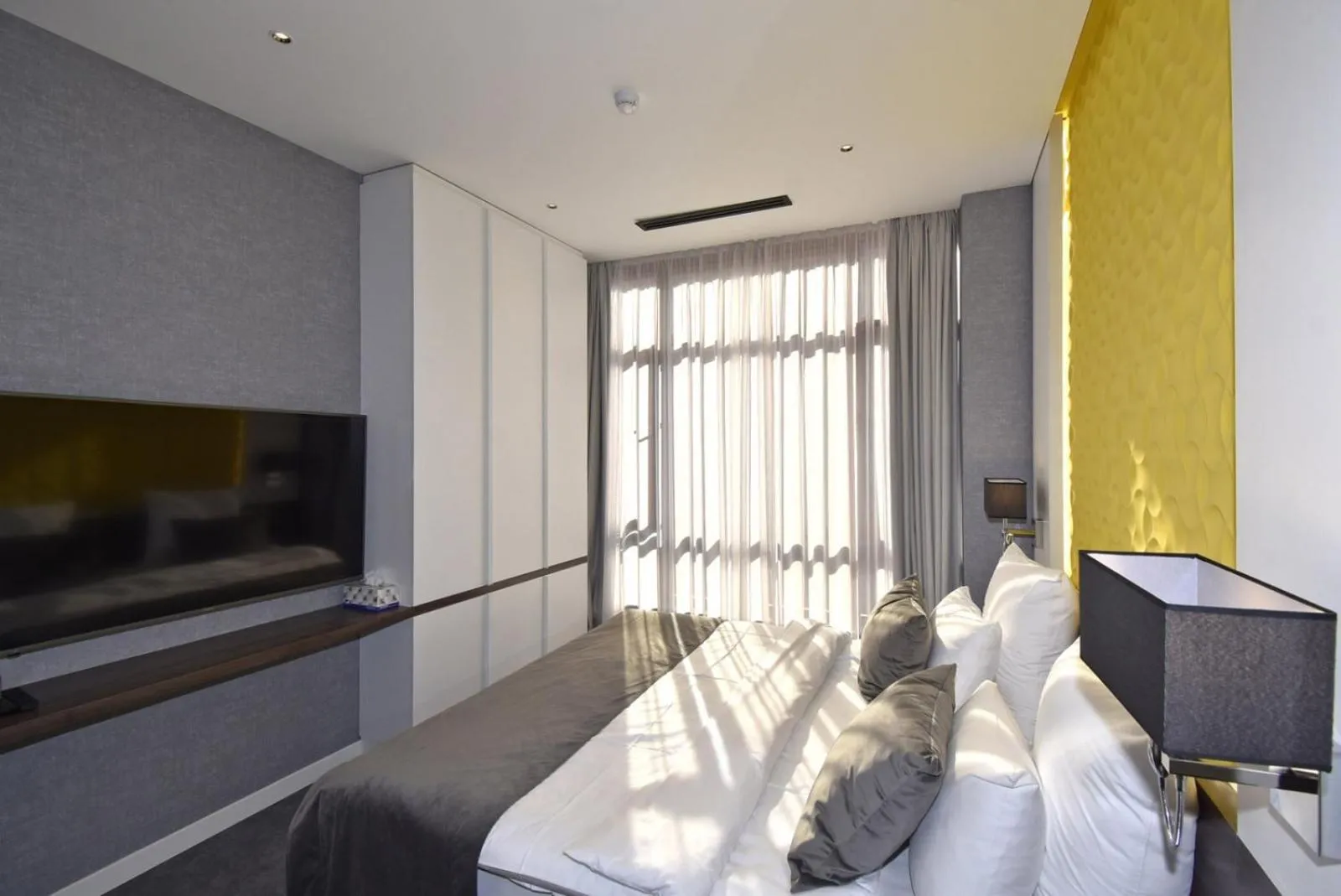 Photo of the whole room, Bed in Avenue ApartHotel