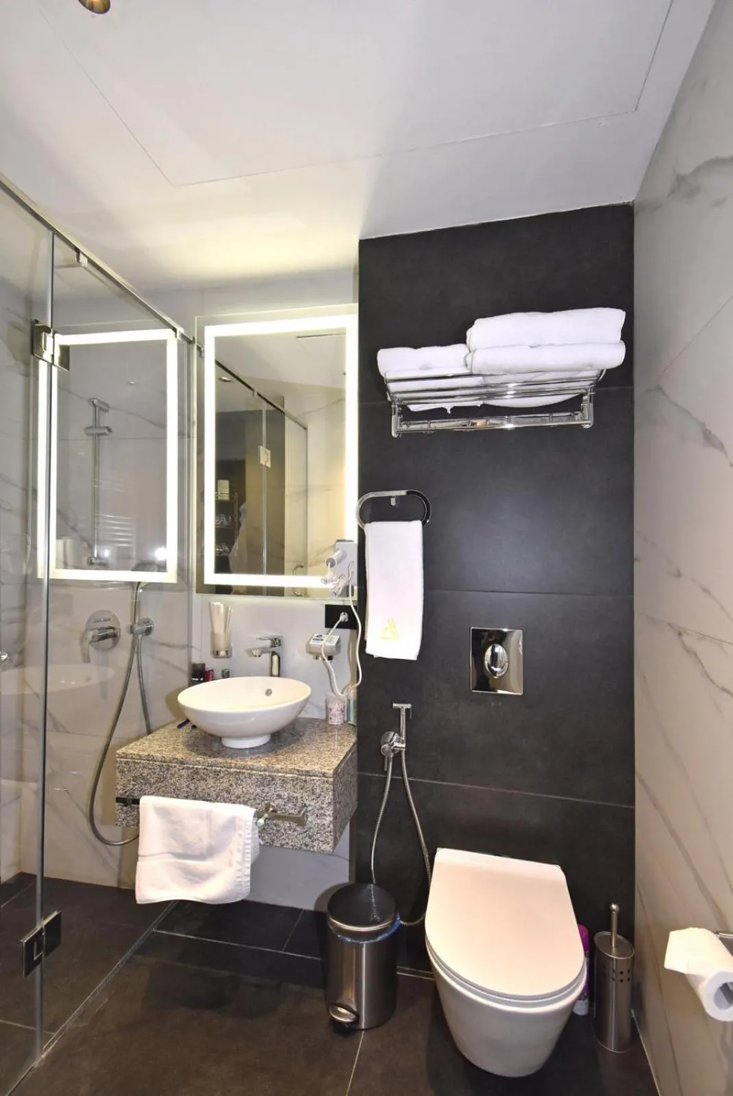 Bathroom in Avenue ApartHotel