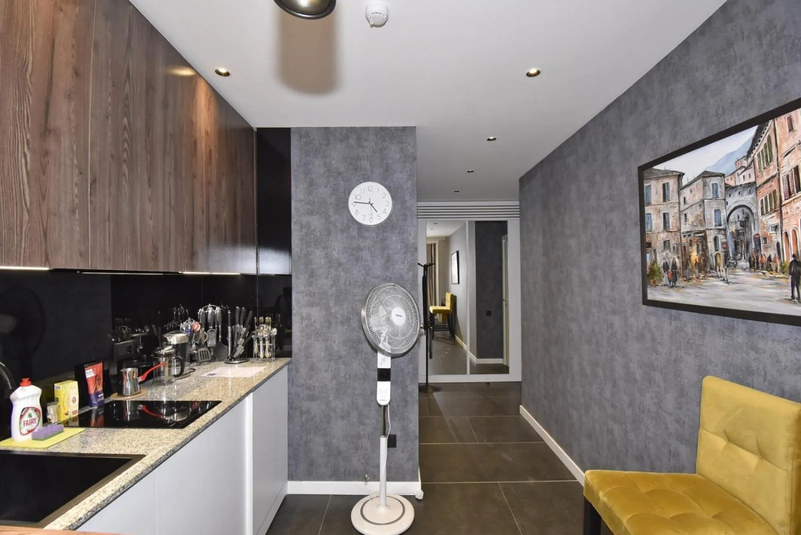 Kitchen or kitchenette in Avenue ApartHotel