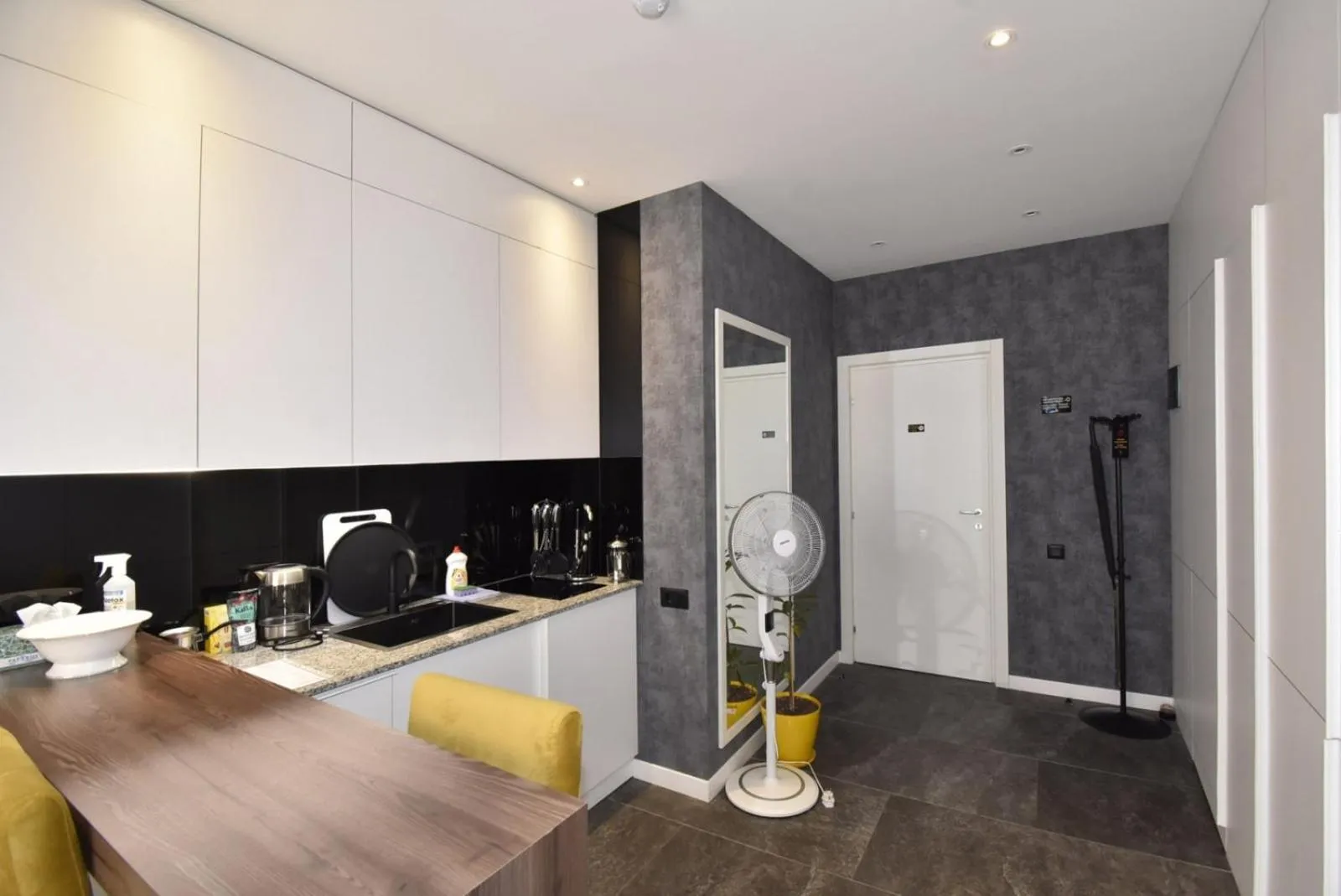 Kitchen or kitchenette in Avenue ApartHotel