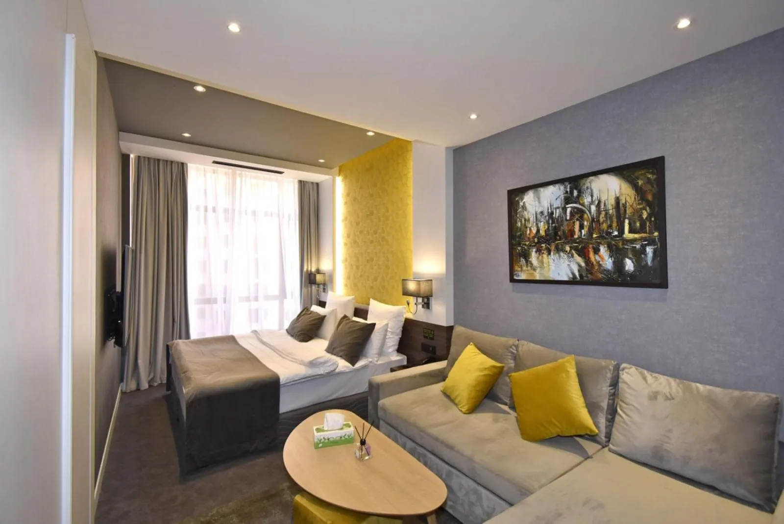 Photo of the whole room, Bed in Avenue ApartHotel