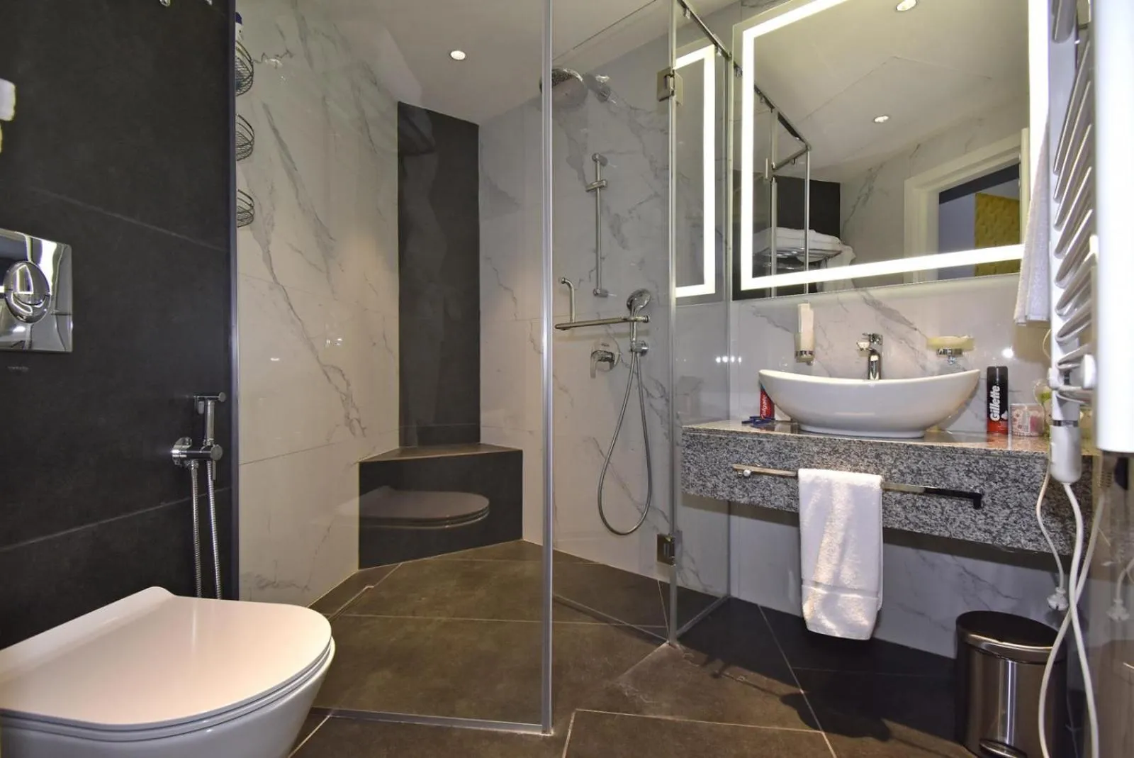 Bathroom in Avenue ApartHotel