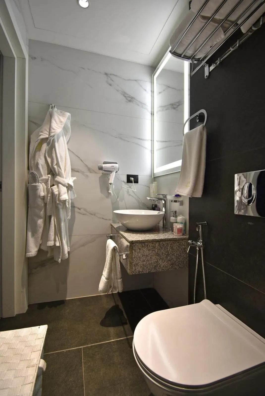 Bathroom in Avenue ApartHotel