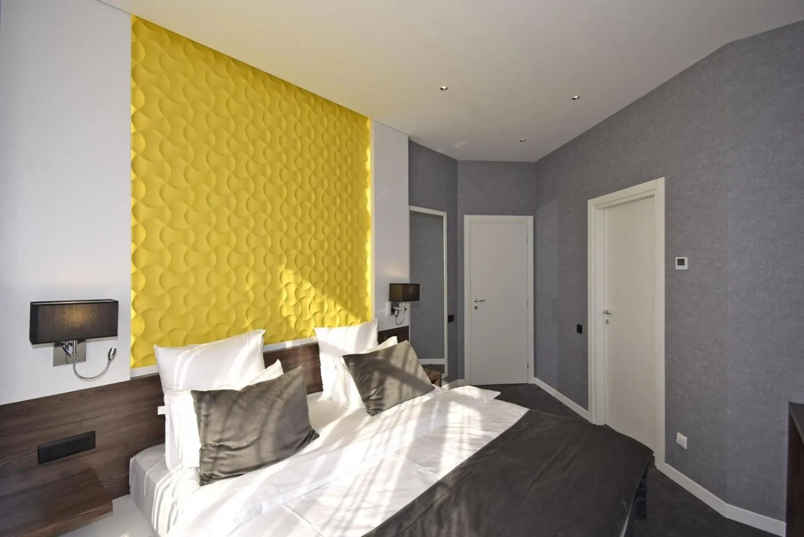 Bed in Avenue ApartHotel