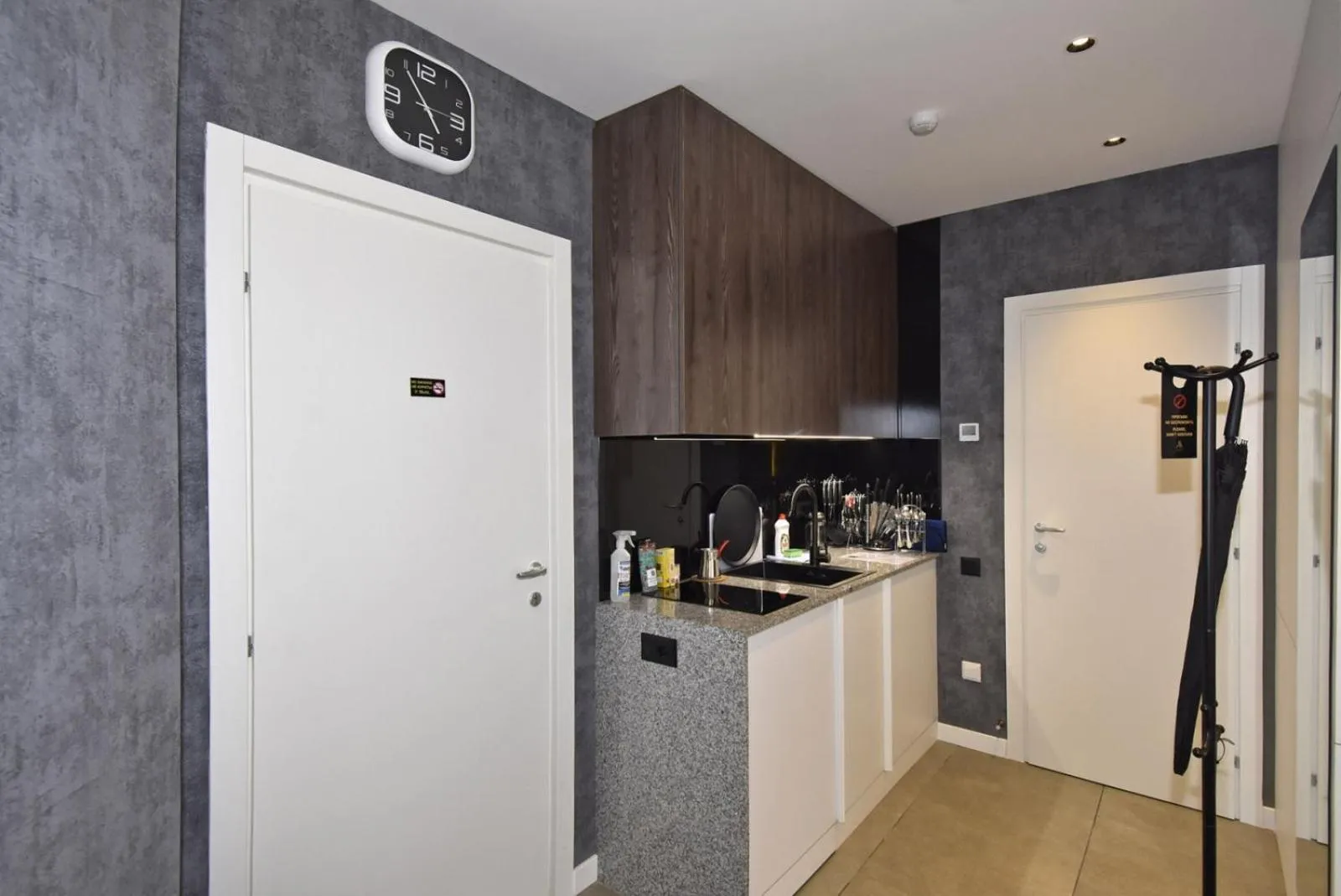 Kitchen or kitchenette in Avenue ApartHotel